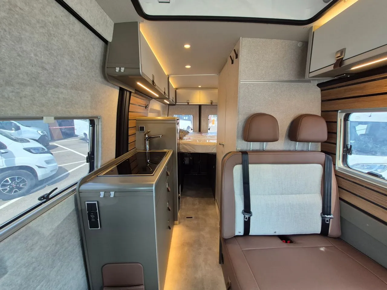 Fourgon aménagé - Hymer Camper Vans - Grand Canyon S 600 - 2025
