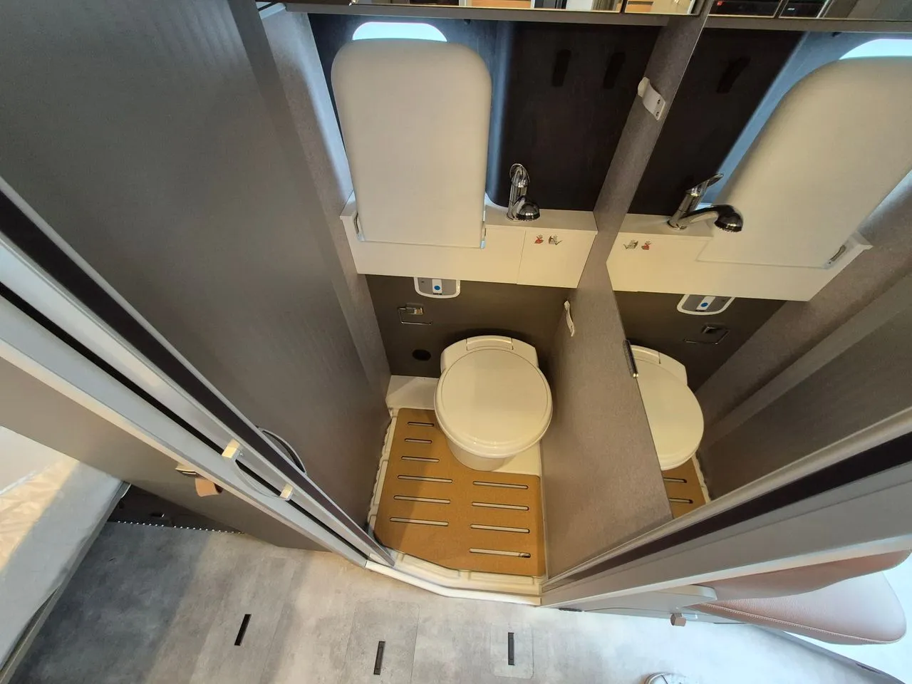 Fourgon aménagé - Hymer Camper Vans - Grand Canyon - 2025