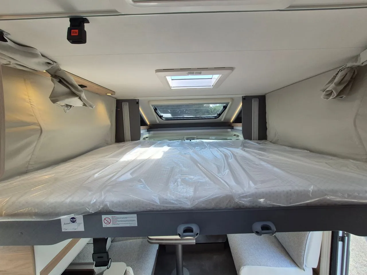 Camping-car - Dethleffs - Just Camp T 7052 DBL - 2025