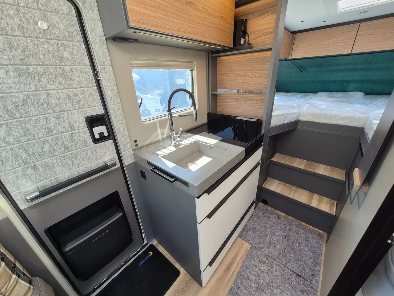 Camping-car - Niesmann + Bischoff - Ismove 6.9 - 2025