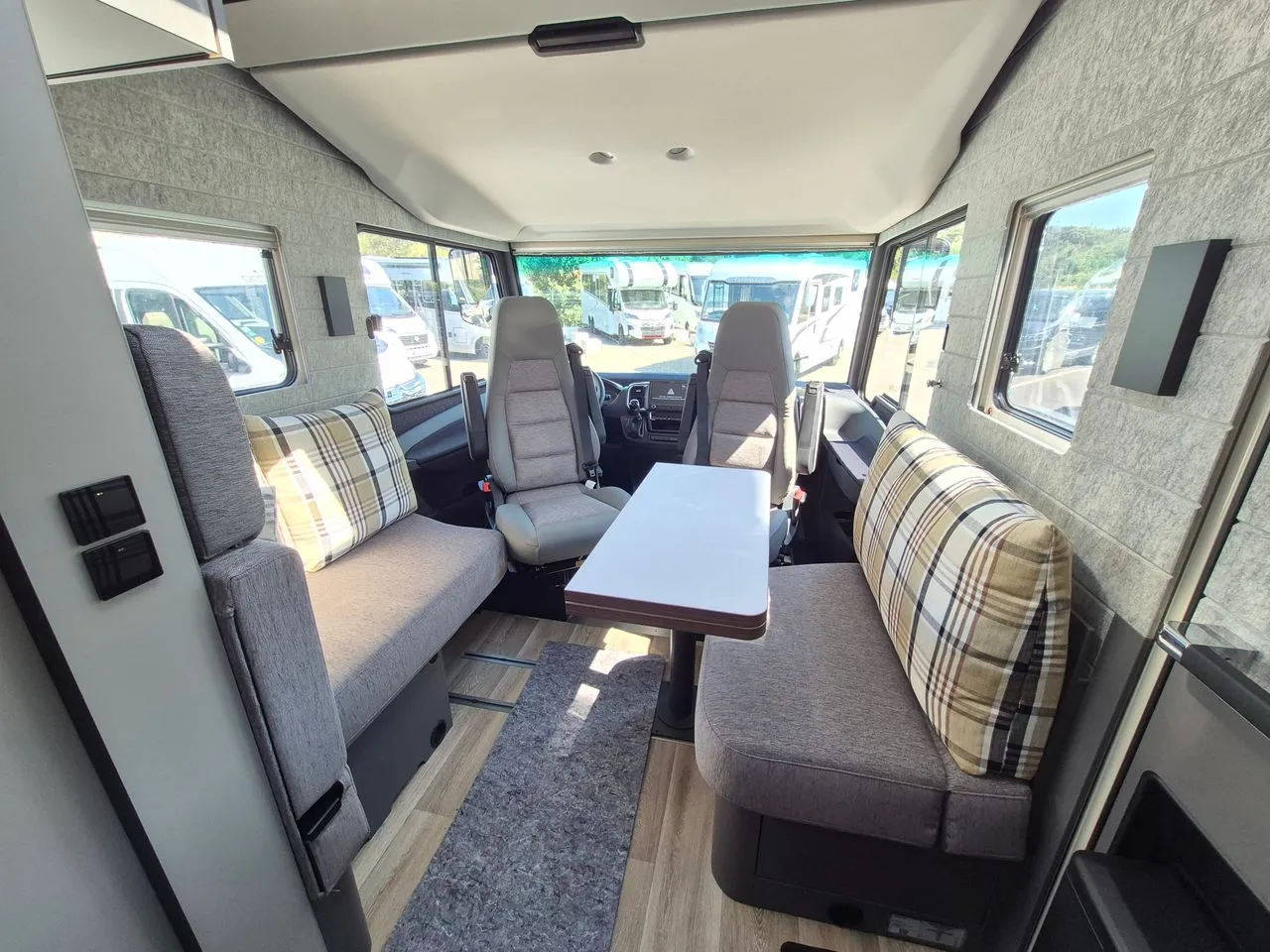 Camping-car - Niesmann + Bischoff - Ismove 6.9 - 2025