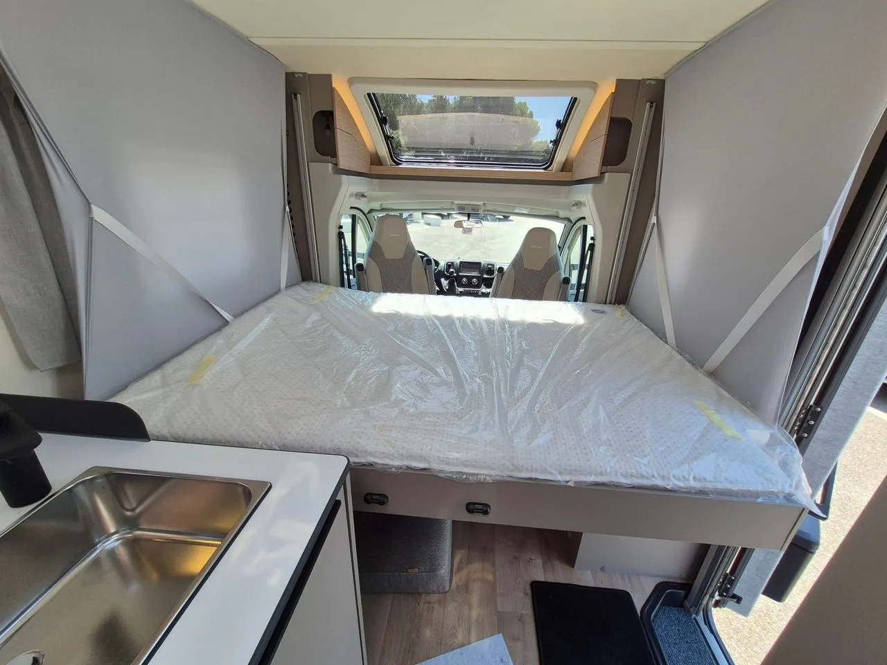 Camping-car - Burstner - Campeo TD 590 G - 2025