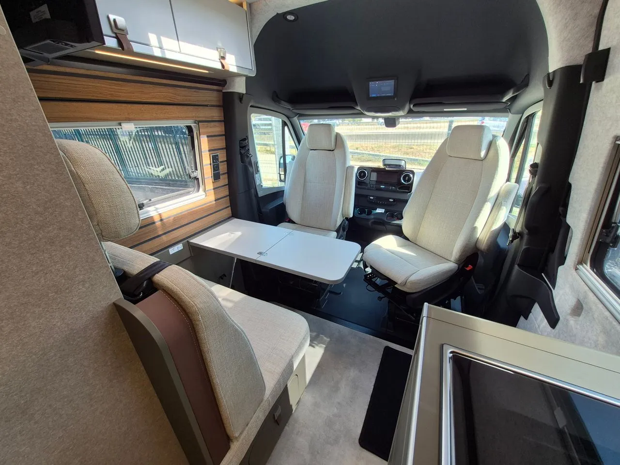 Fourgon aménagé - Hymer Camper Vans - Grand Canyon S Xperience - 2025