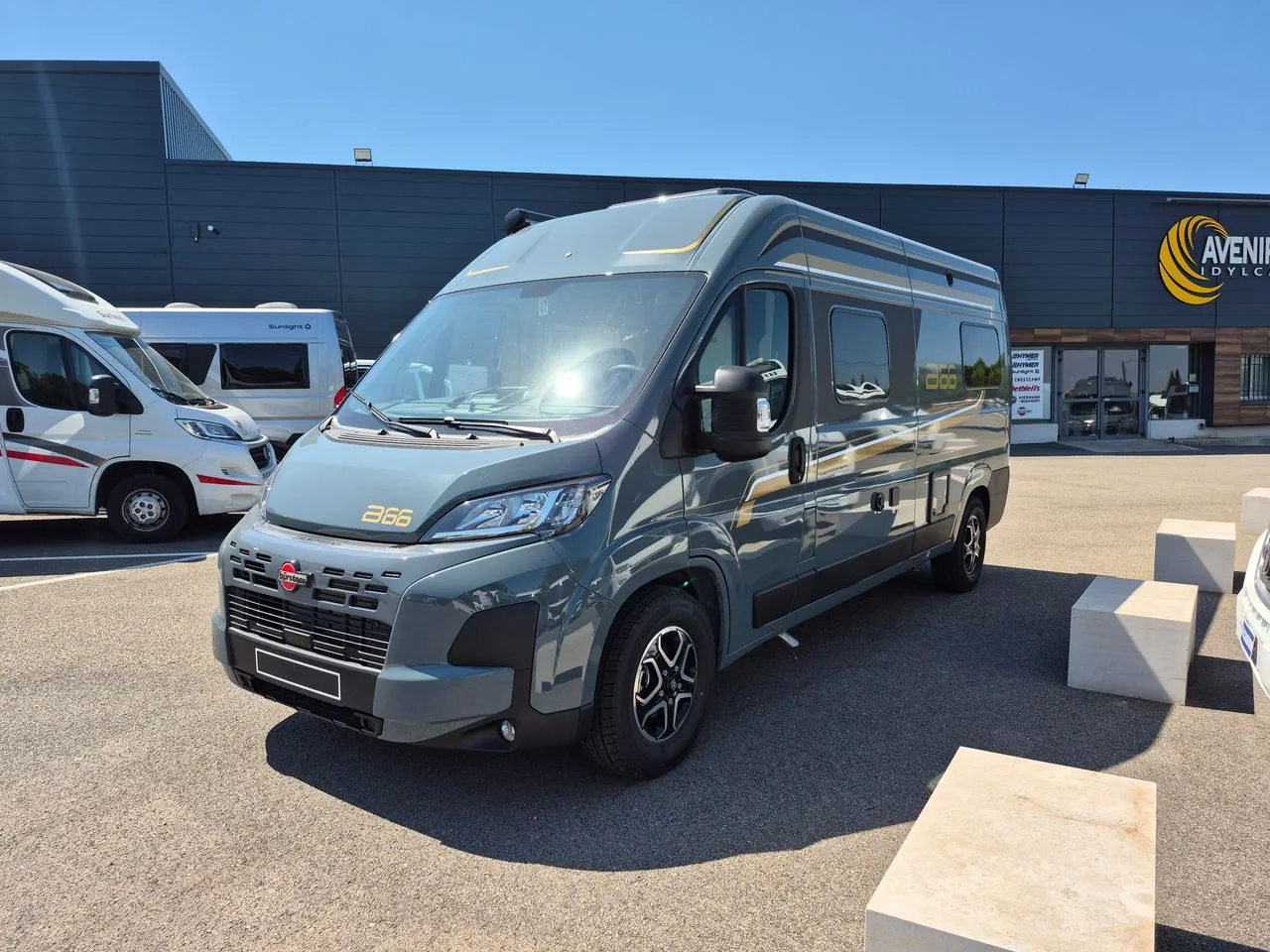 Fourgon aménagé - Burstner - Campeo C600 B66 - 2026