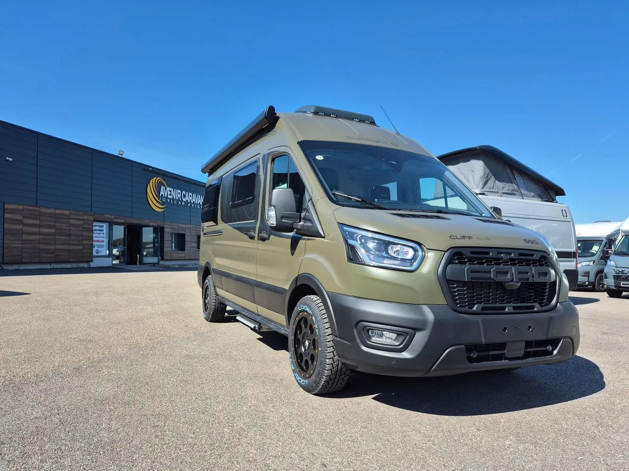 Cliff 590 4x4 Greentrek