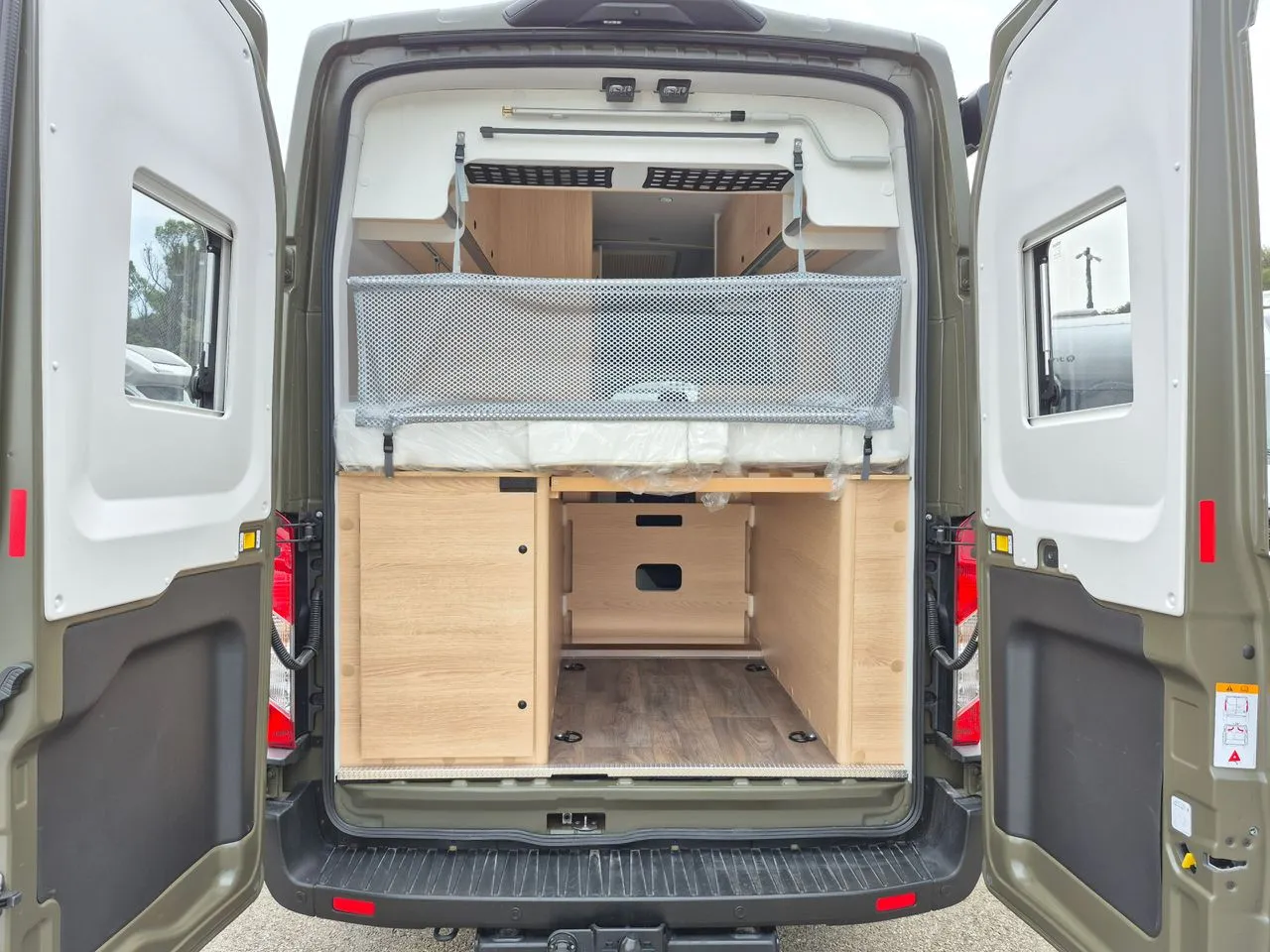 Fourgon aménagé - Sunlight - Cliff 590 4x4 Greentrek - 2026