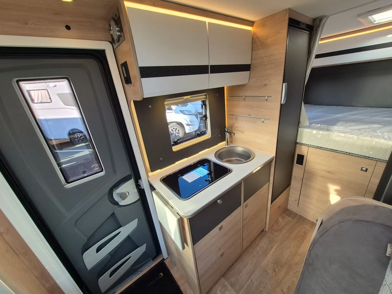 Camping-car - Dethleffs - Globebus Camp T1 - 2026