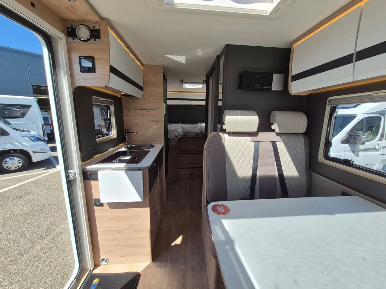 Camping-car - Dethleffs - Globebus Camp T4 - 2026