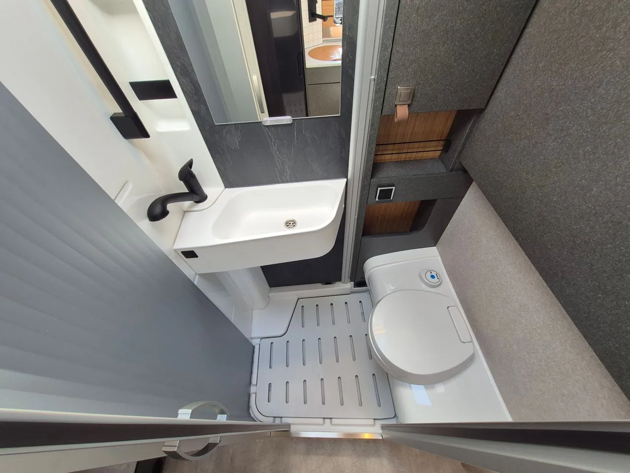 Camping-car - Hymer - MLT 570 Crossover - 2026