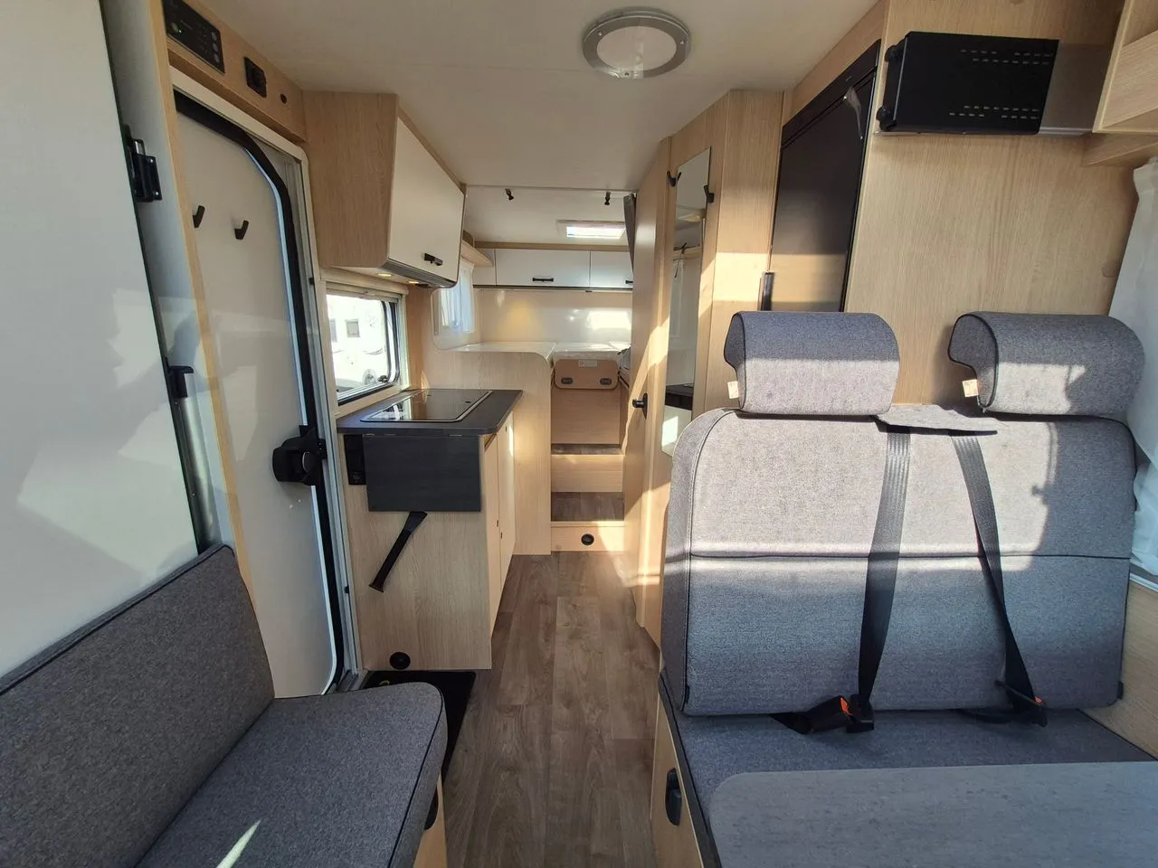 Camping-car - Sunlight - V 67 S Adventure - 2026