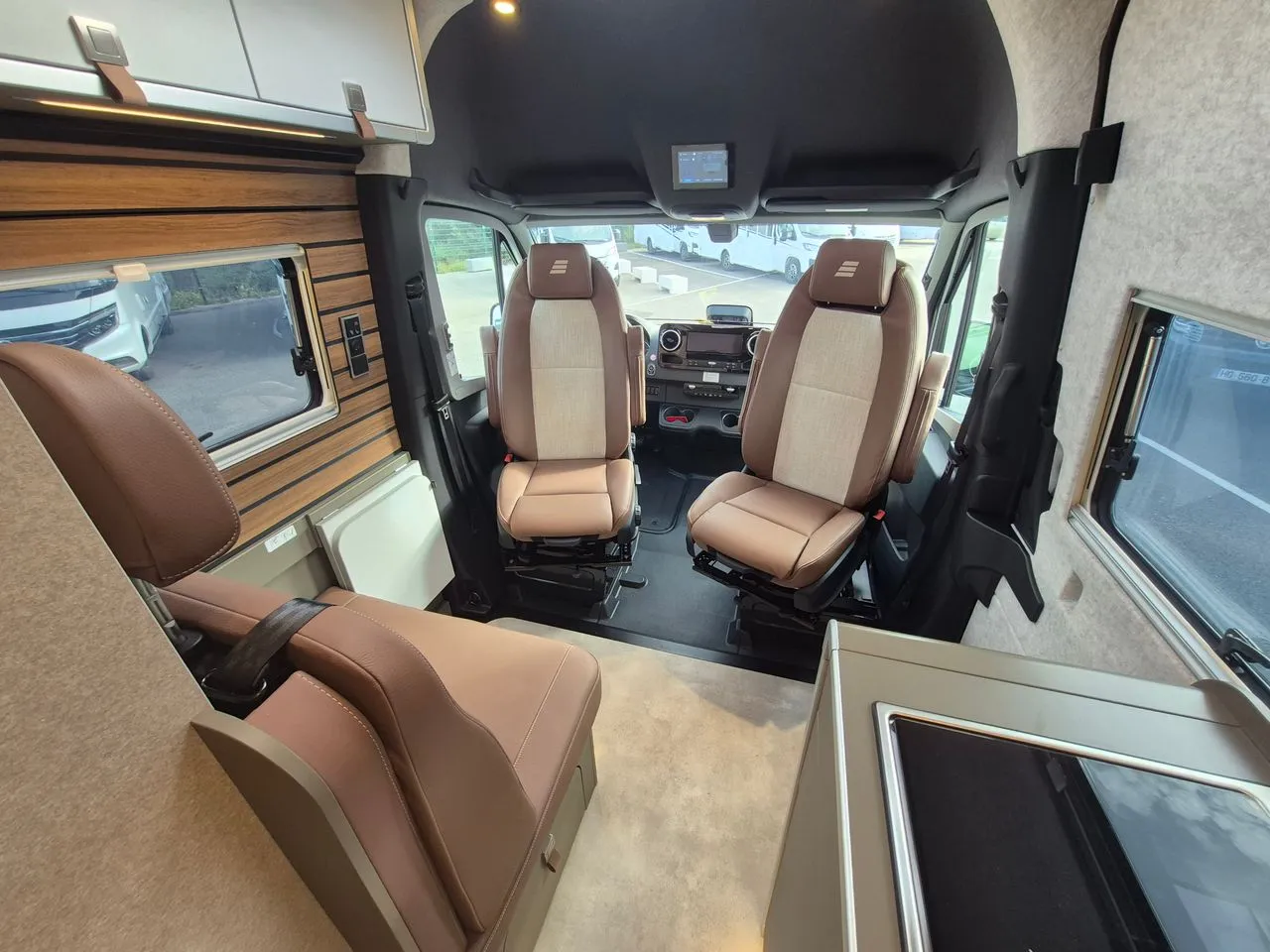 Fourgon aménagé - Hymer Camper Vans - Grand Canyon S 600 - 2026