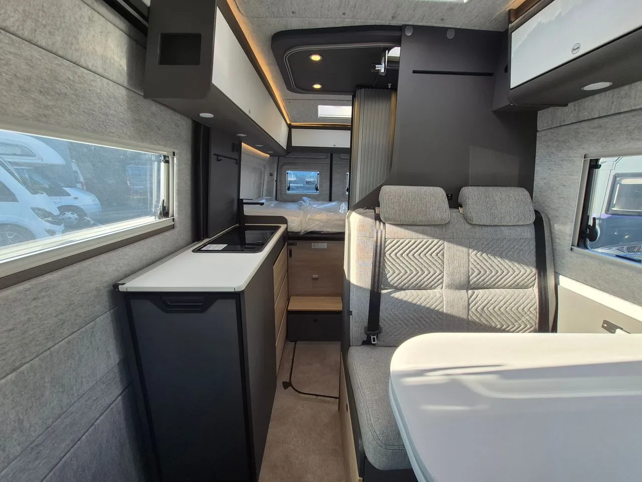 Fourgon aménagé - Dethleffs - Globetrail 600 DR Performance - 2026