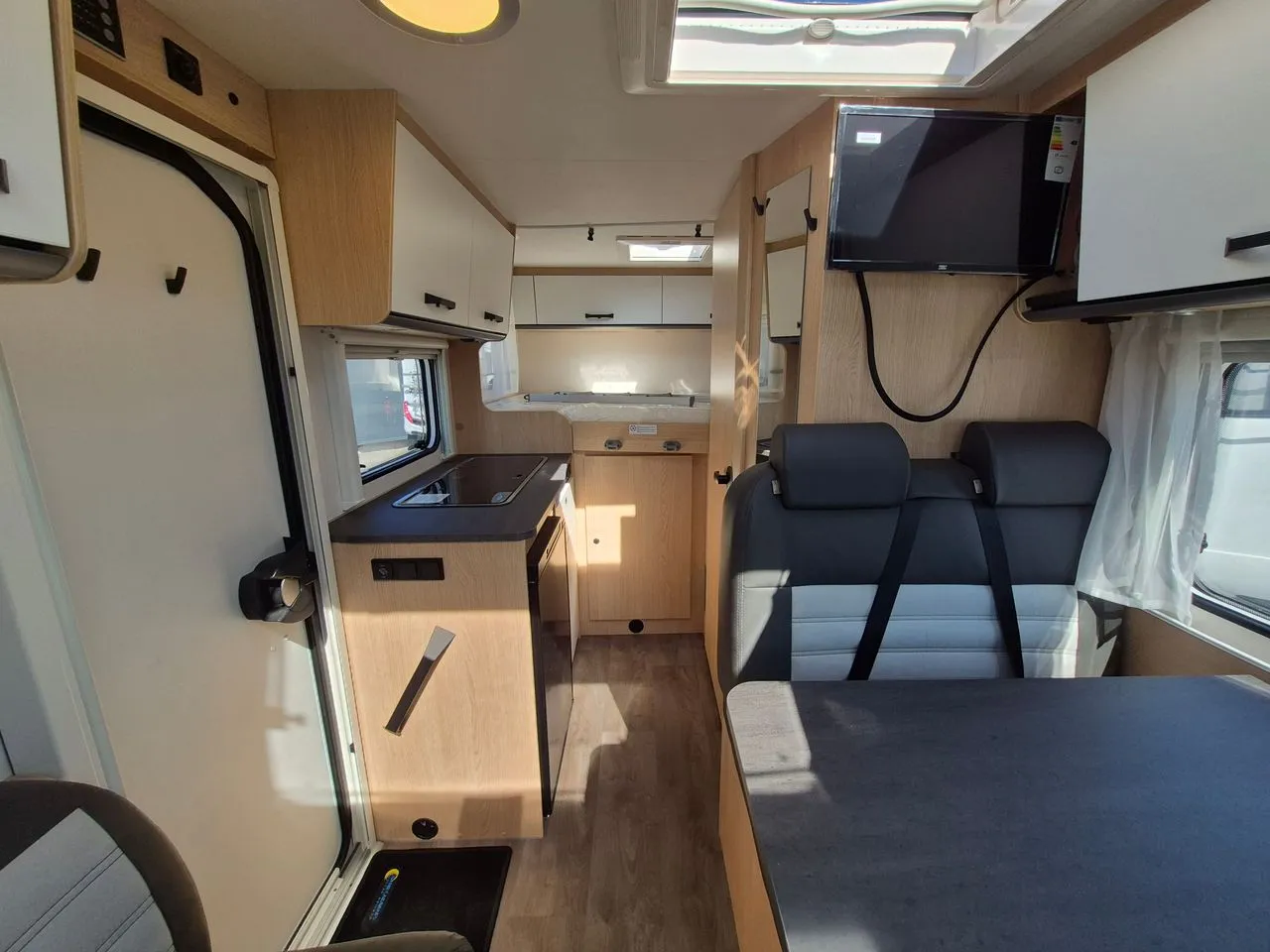 Camping-car - Sunlight - V 60 Adventure - 2026