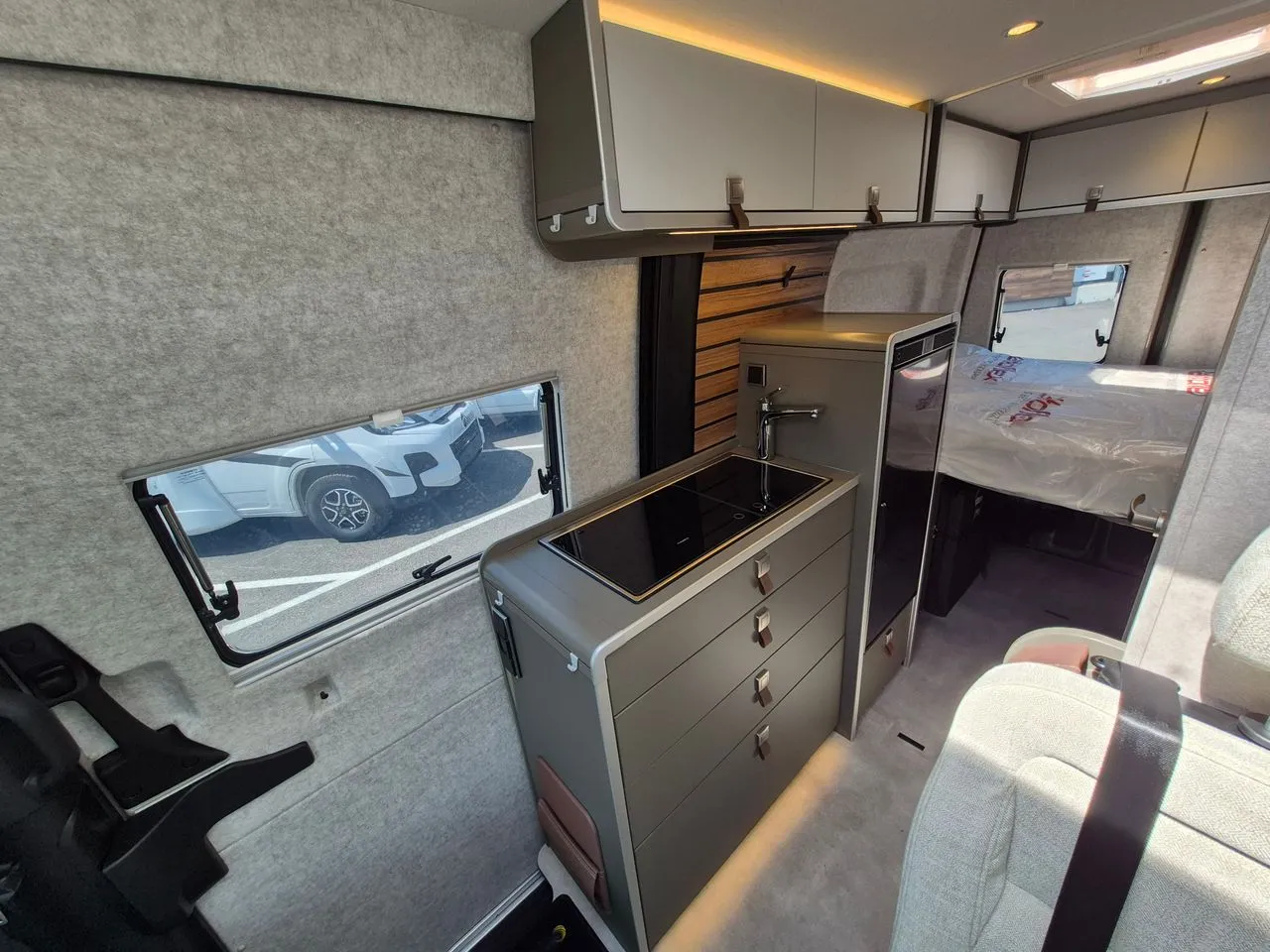 Fourgon aménagé - Hymer Camper Vans - Grand Canyon S 600 - 2026