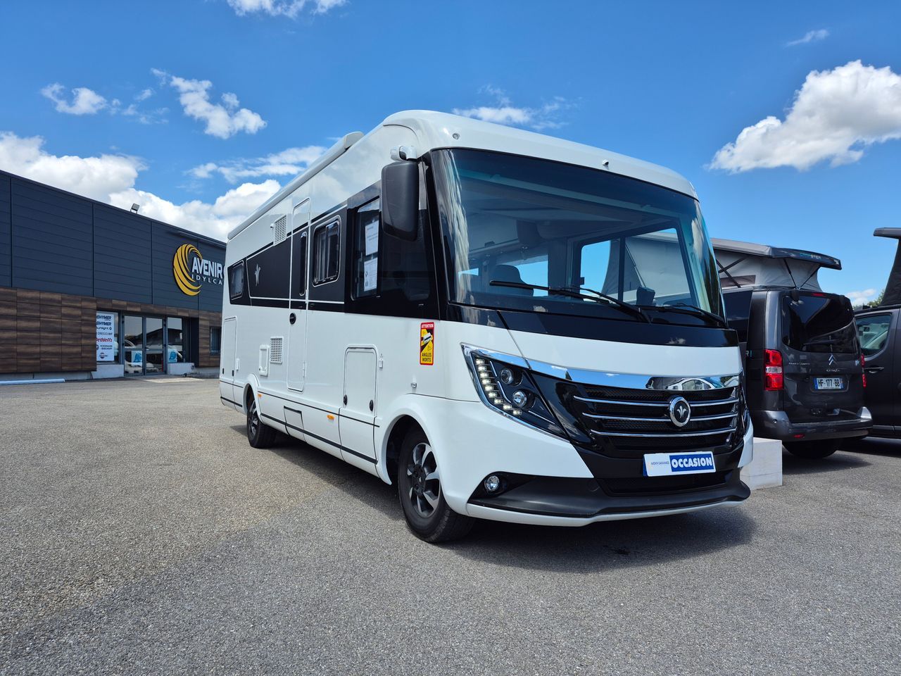 Camping-car NIESMANN+BISCHOFF Arto 77 E