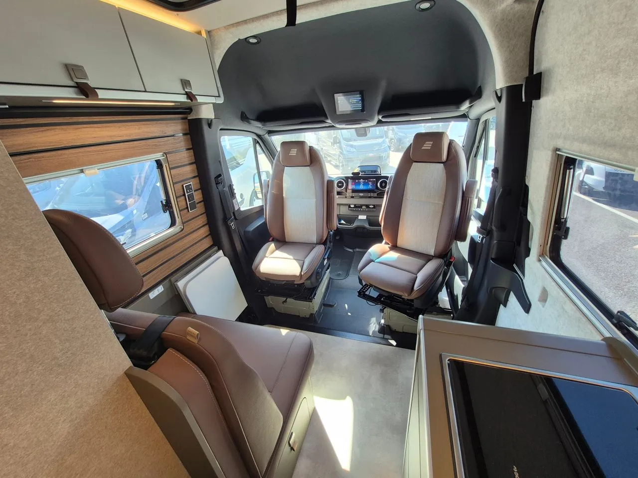 Fourgon aménagé - Hymer Camper Vans - Grand Canyon S 600 - 2026