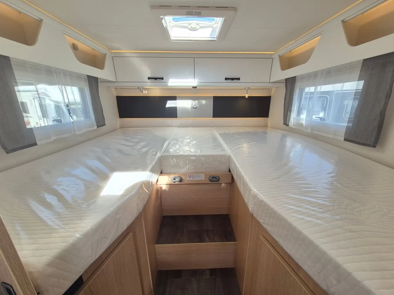Camping-car - Sunlight - UNLTD T 7433 S - 2027