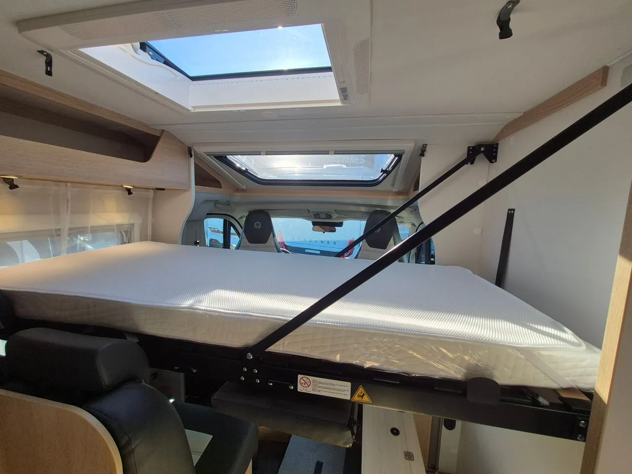 Camping-car - Sunlight - V 67 S Adventure - 2027