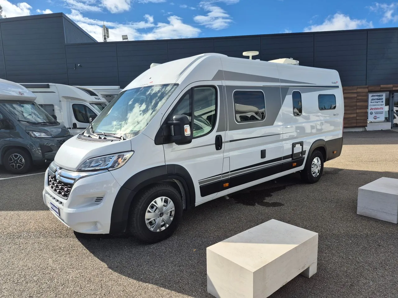 Van 63 GX