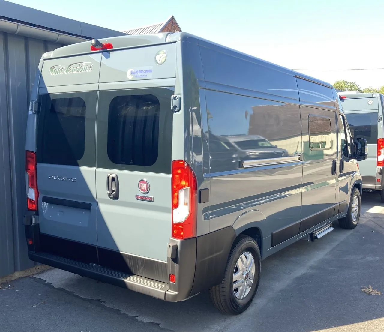 Fourgon aménagé - Font Vendôme - LEADER VAN DUO BOITE AUTO - 2023