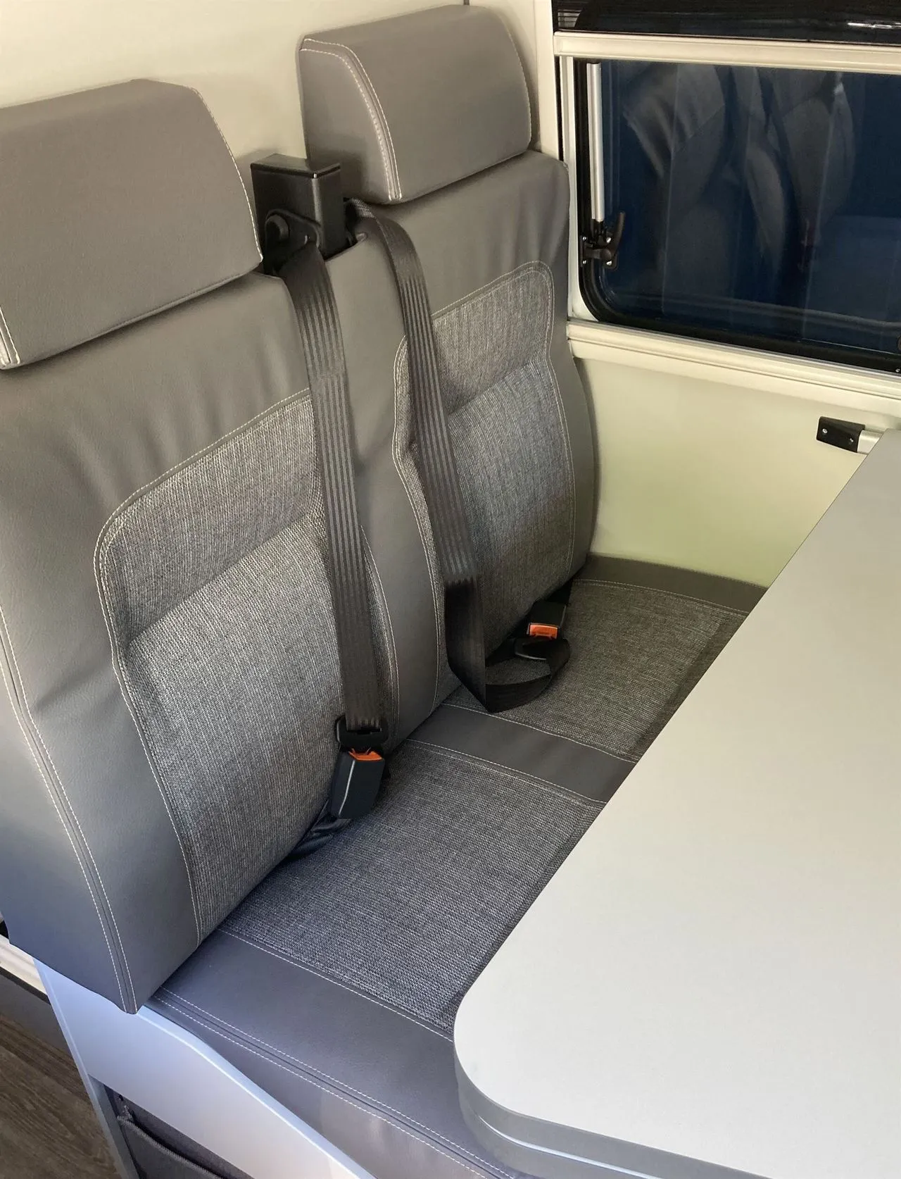 Fourgon aménagé - Font Vendôme - LEADER VAN DUO BOITE AUTO - 2023