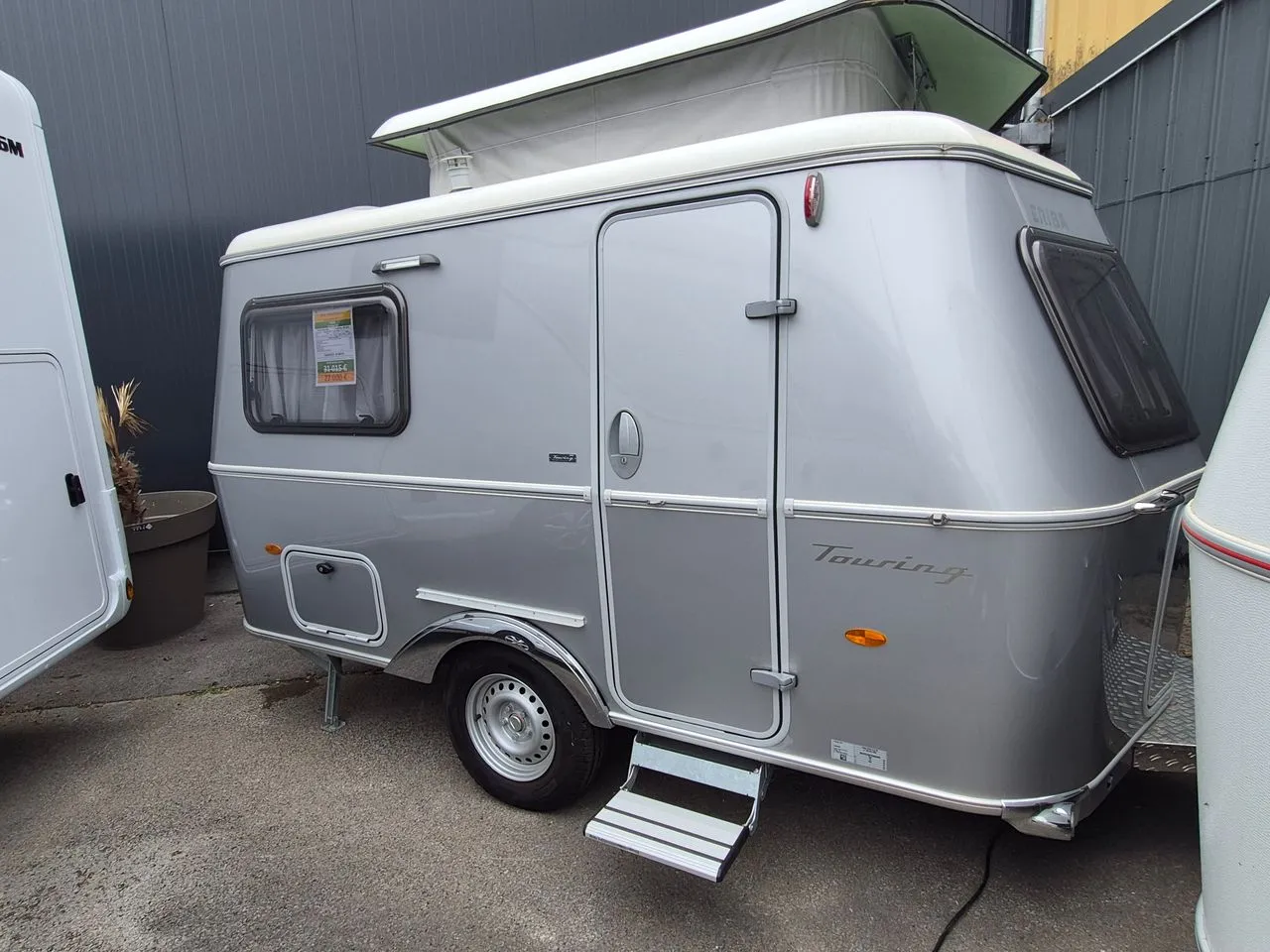 TOURING 310