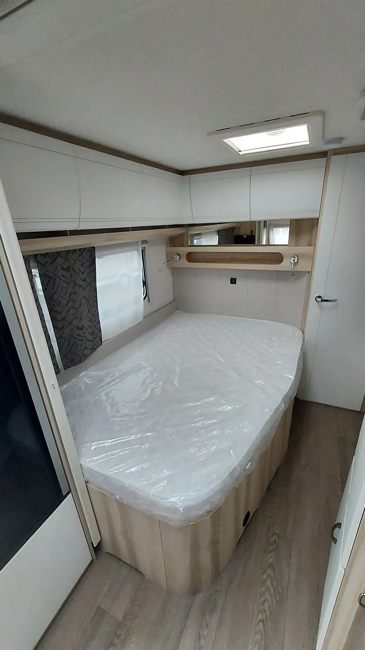 Caravane - Hobby - 495 WFB DE LUXE - 2025
