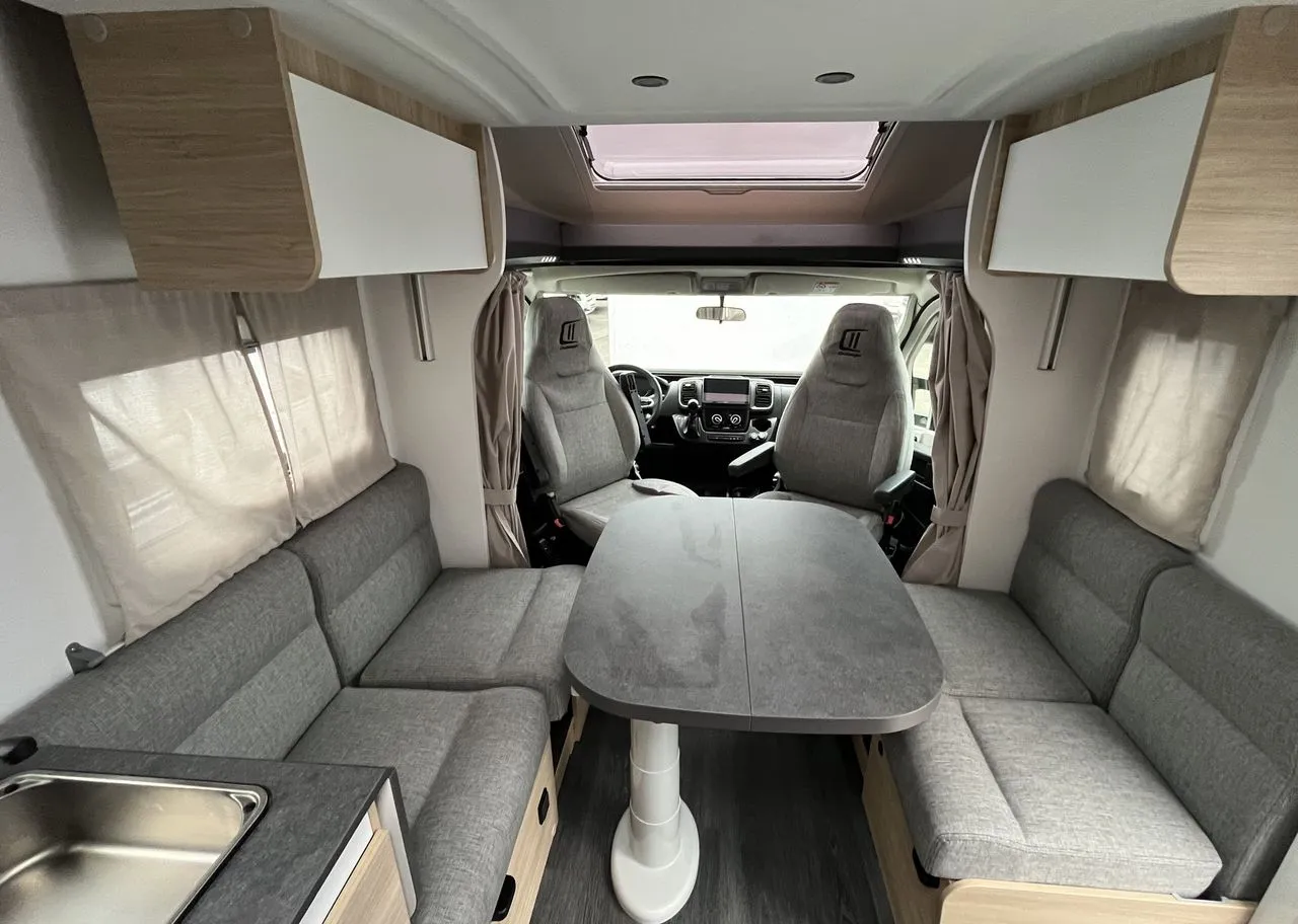 Camping-car - Challenger - 318 Anniversary Edition - Lits central + pavillon - 2025