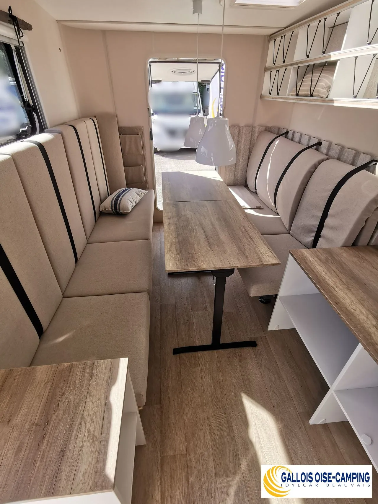 Caravane - Hobby - BEACHY 420 caravane de style néo-rétro et légère - 2023