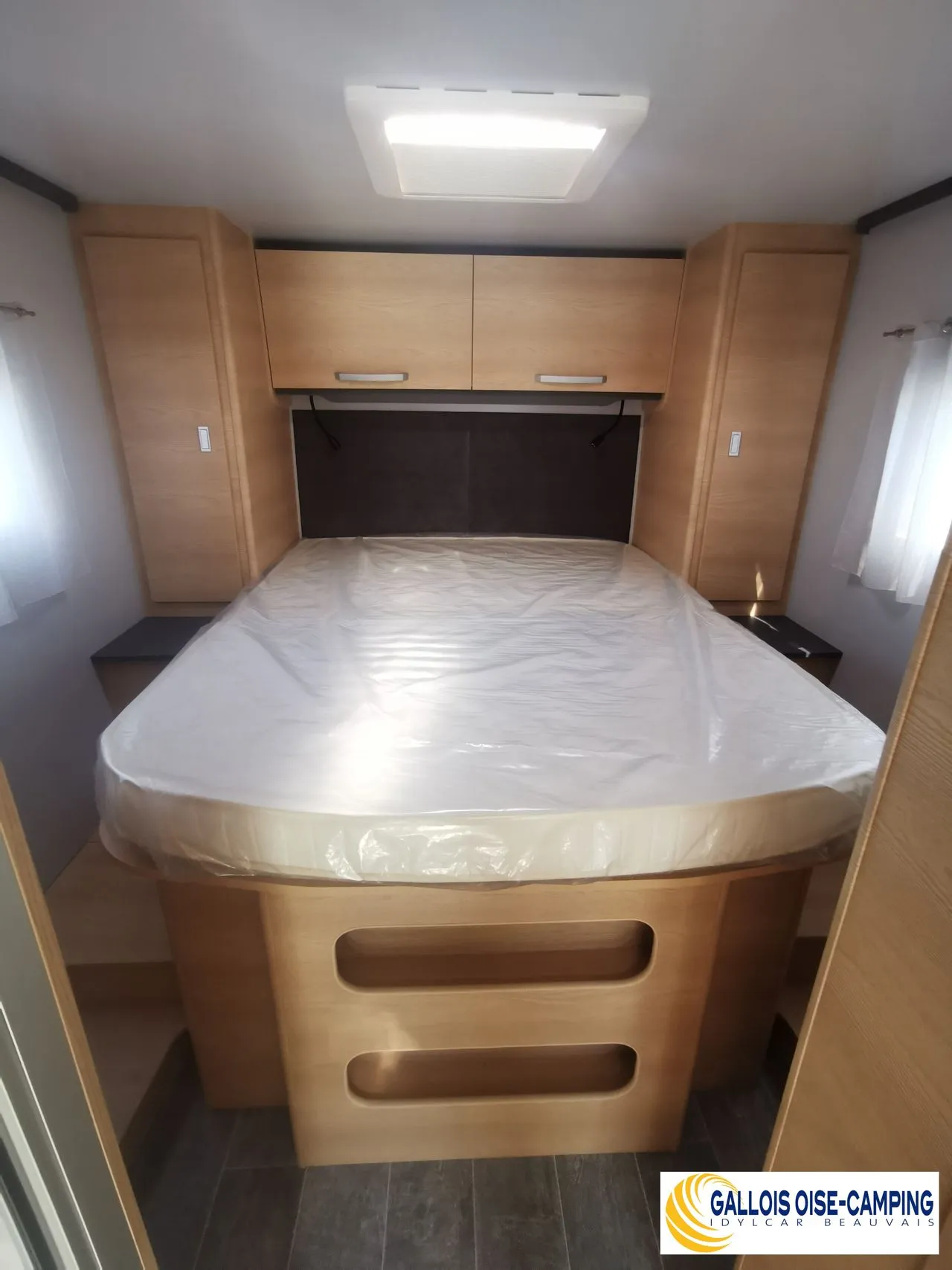 Camping-car - Giottiline - 397 SIENA - Lit central avec salon face/face - 2025
