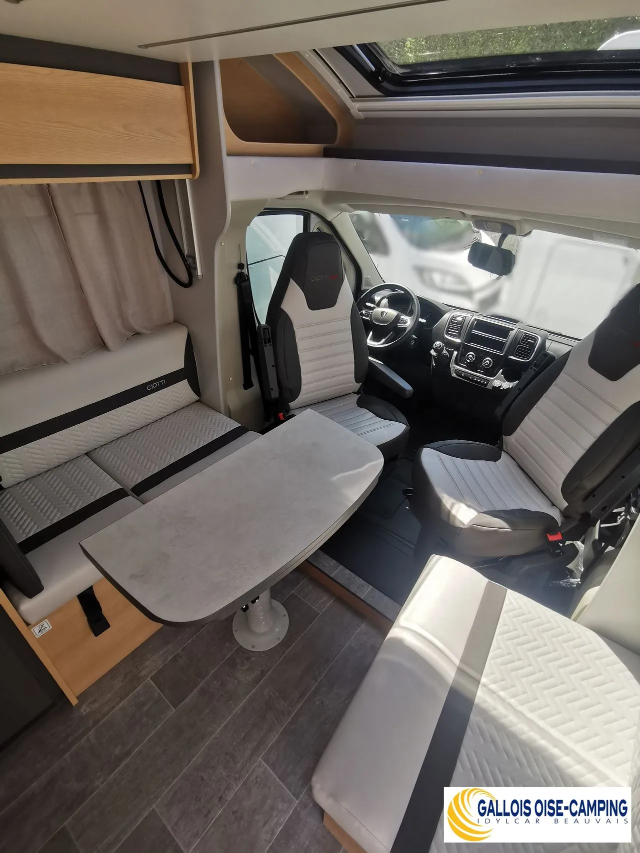 Camping-car - Giottiline - 397 SIENA - Lit central avec salon face/face - 2025