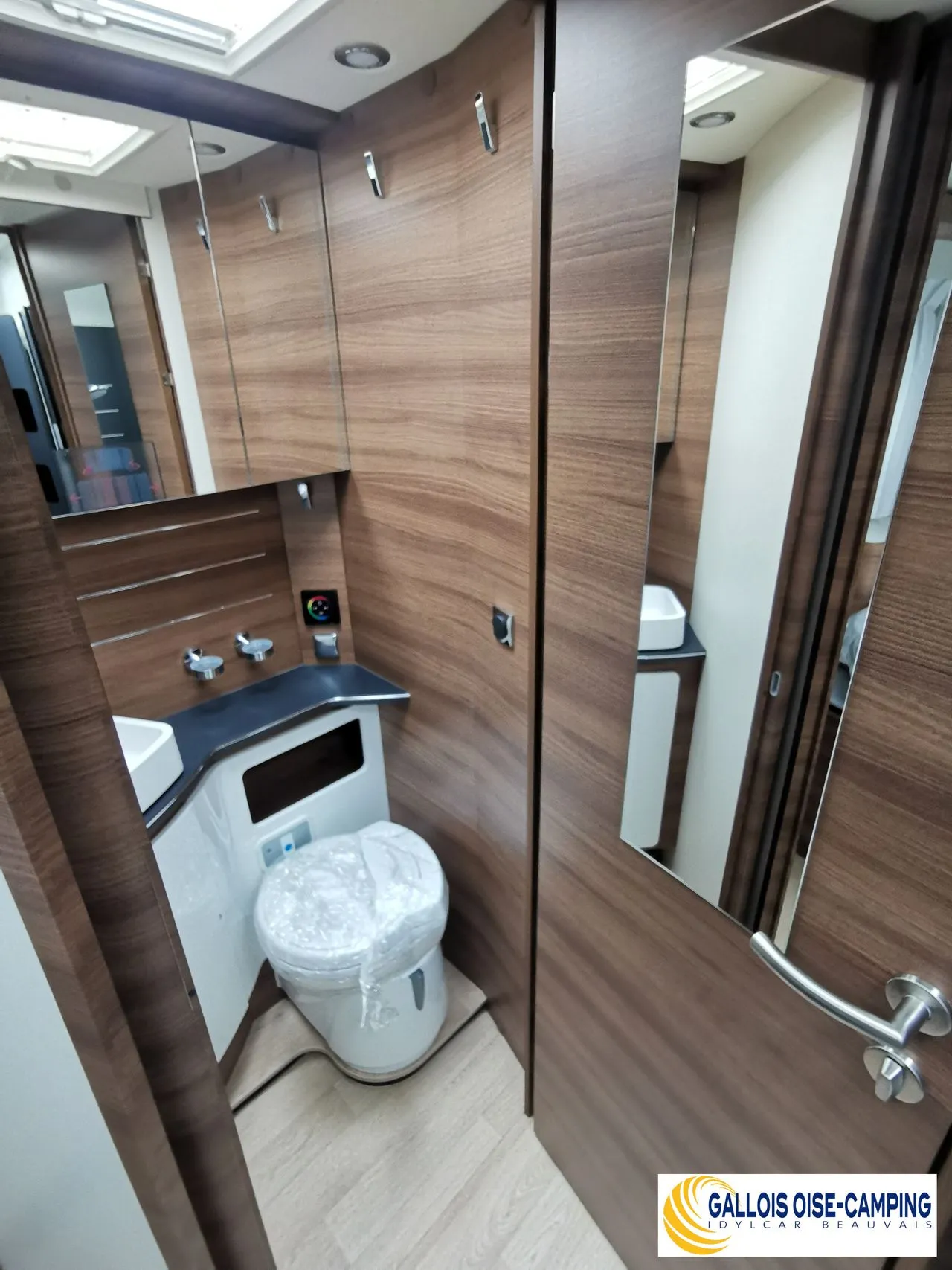 Camping-car - Rapido - i96M - l'intégral haut de gamme avec lit central - 2025