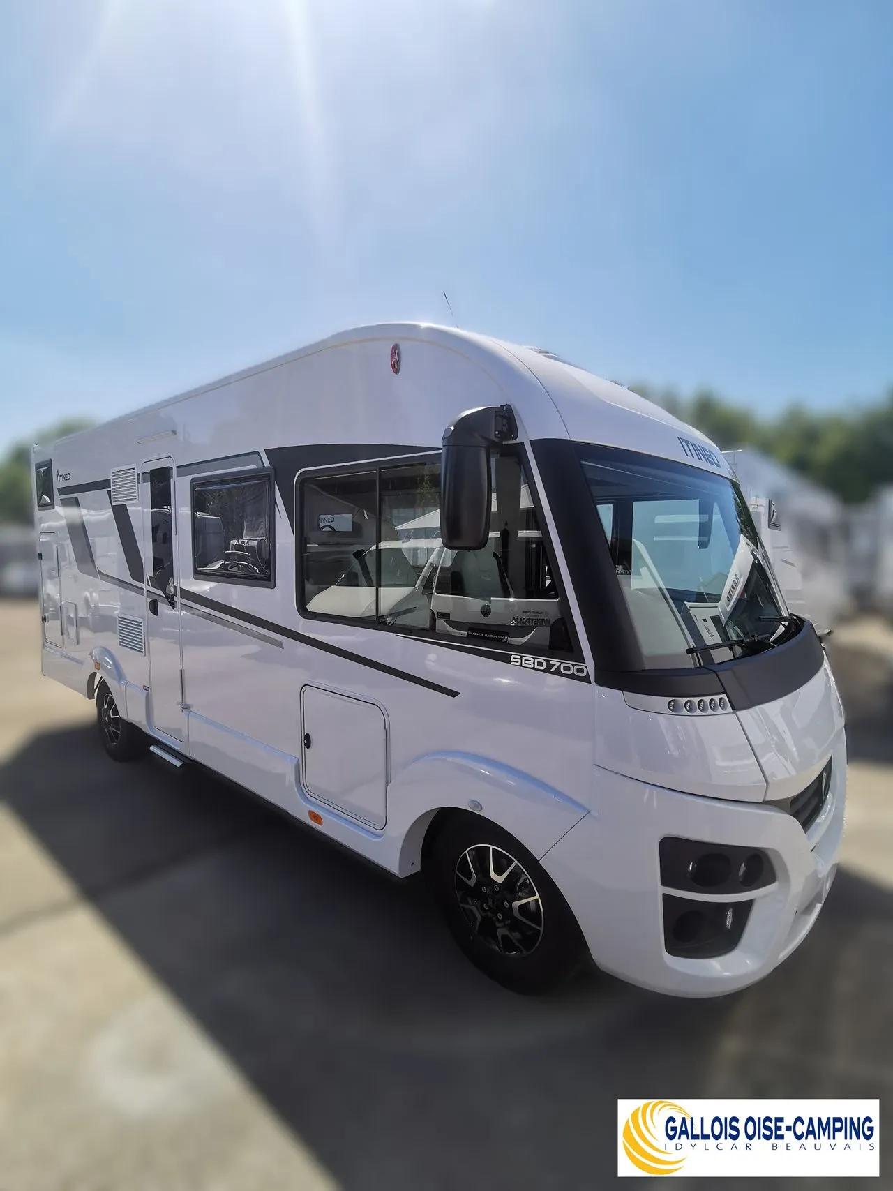 SBD 700