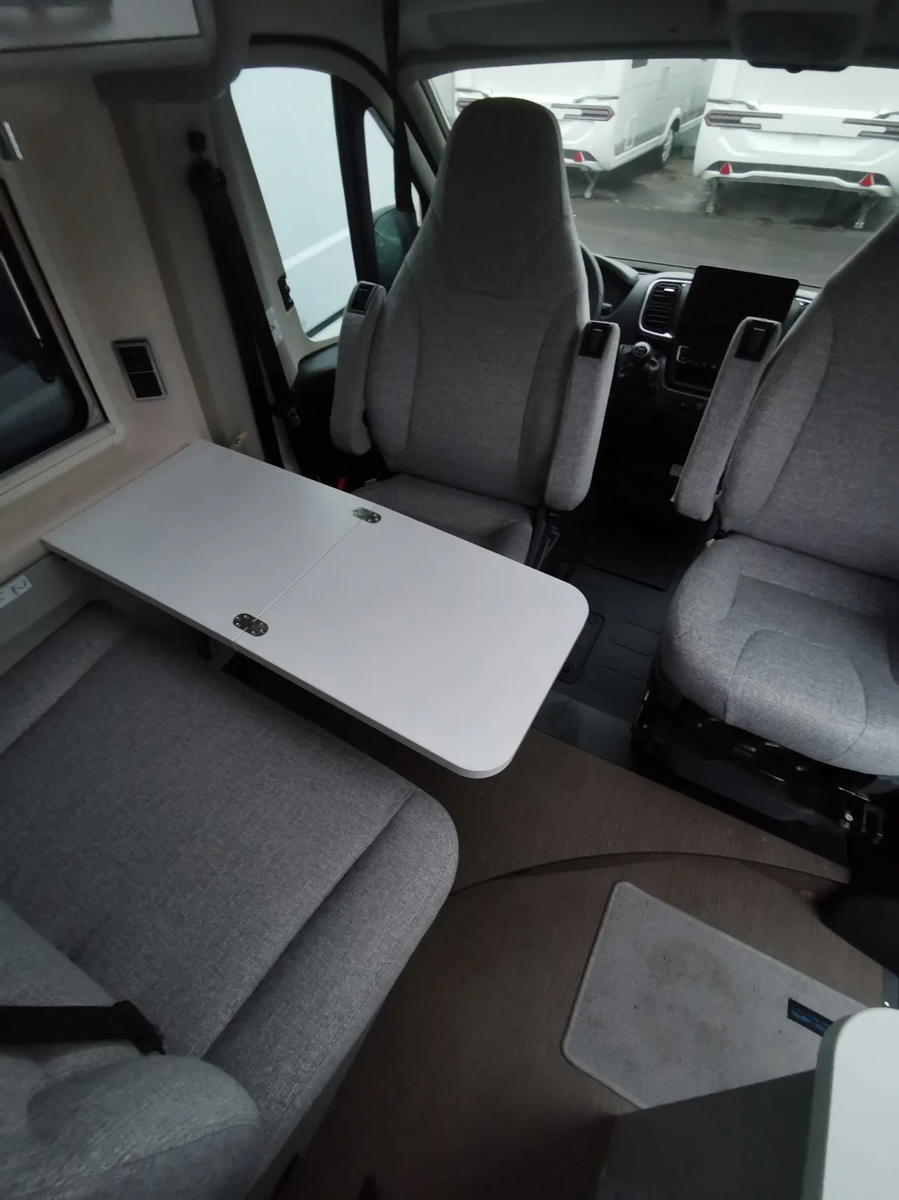 Fourgon aménagé - Hymer Camper Vans - FREE 540 CAMPUS - 2025