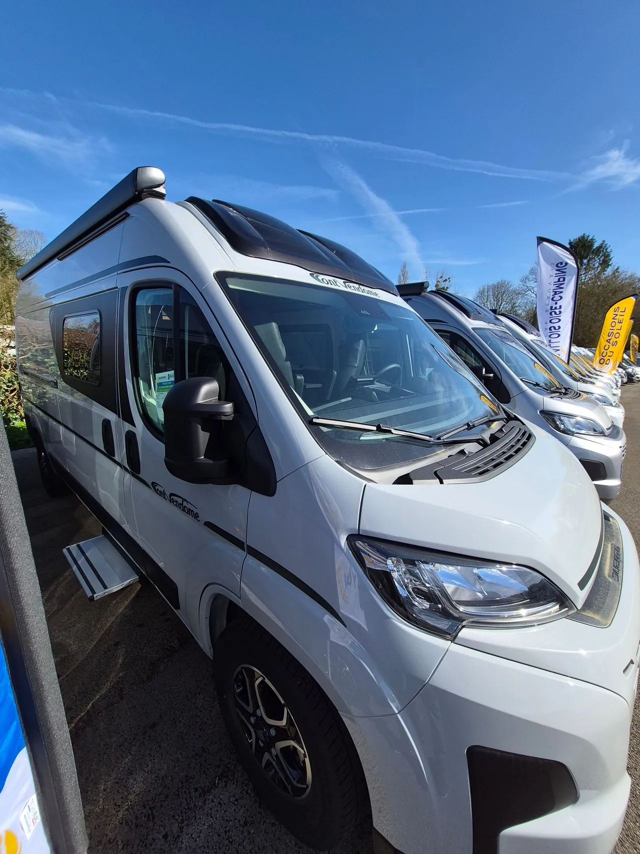 LEADER CAMP ELEGANCE