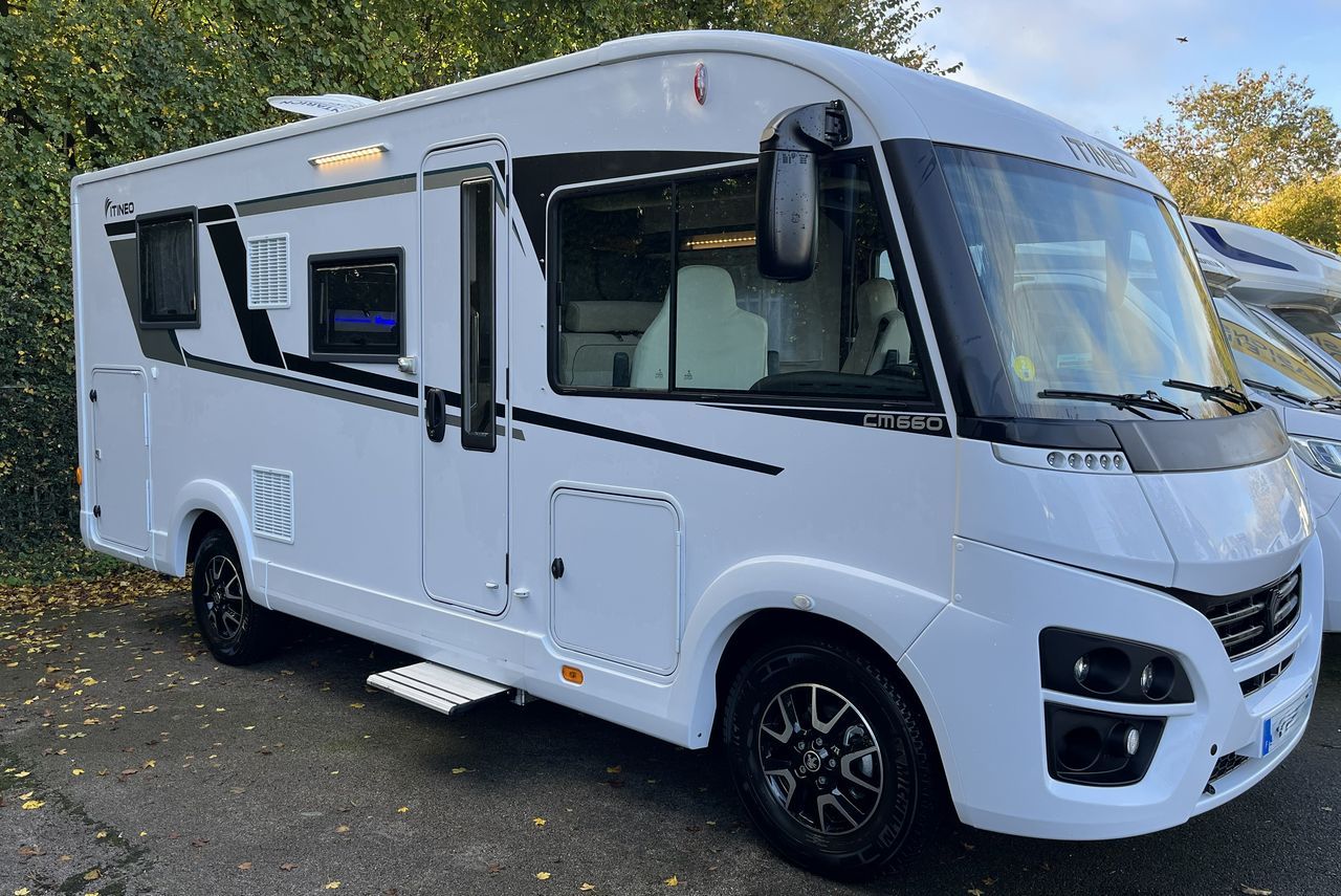 Camping-car ITINEO CM660 - Intégral compact lit central