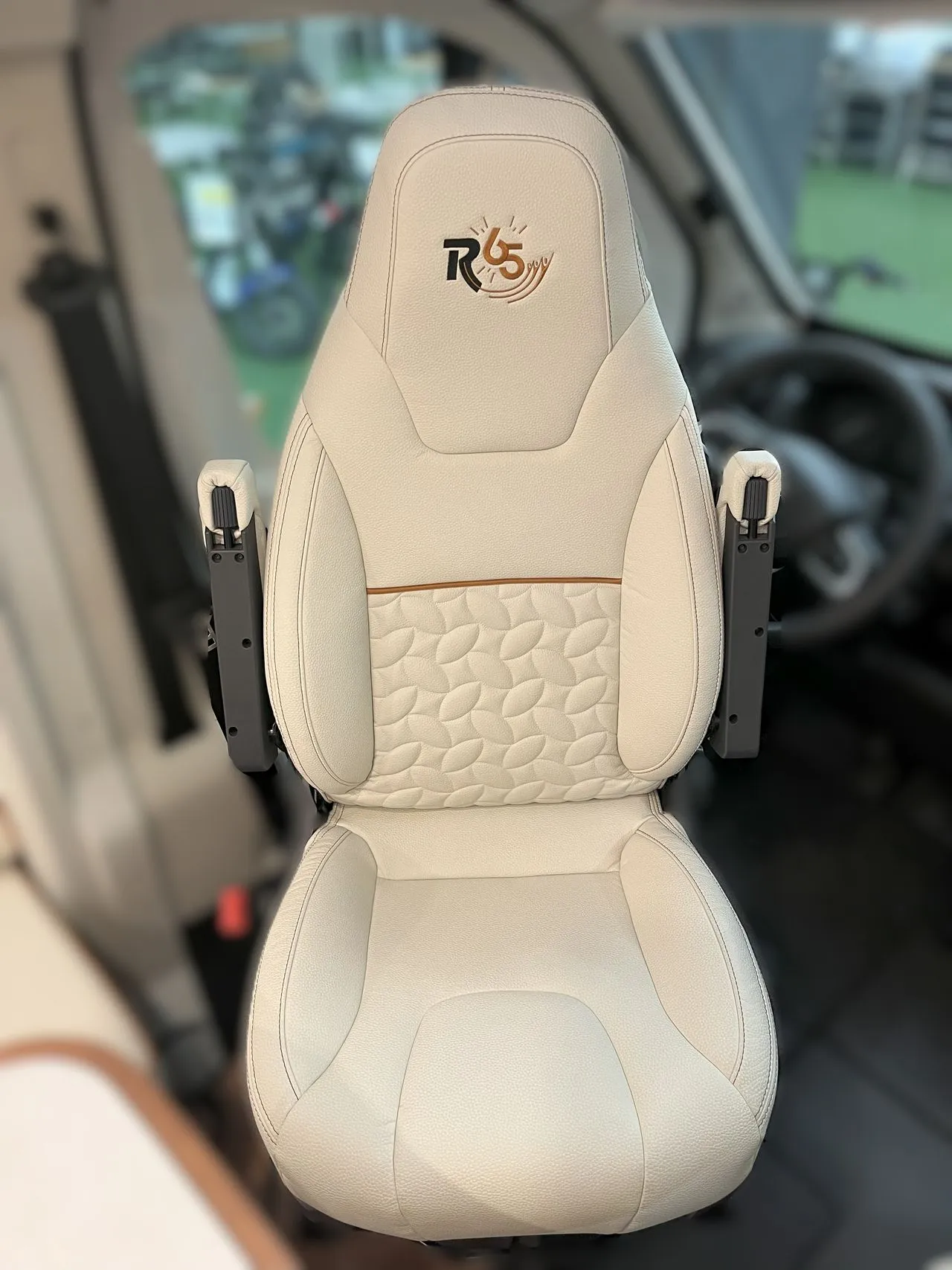 Camping-car - Rapido - 696 F Série 65ème Anniversaire - 2026