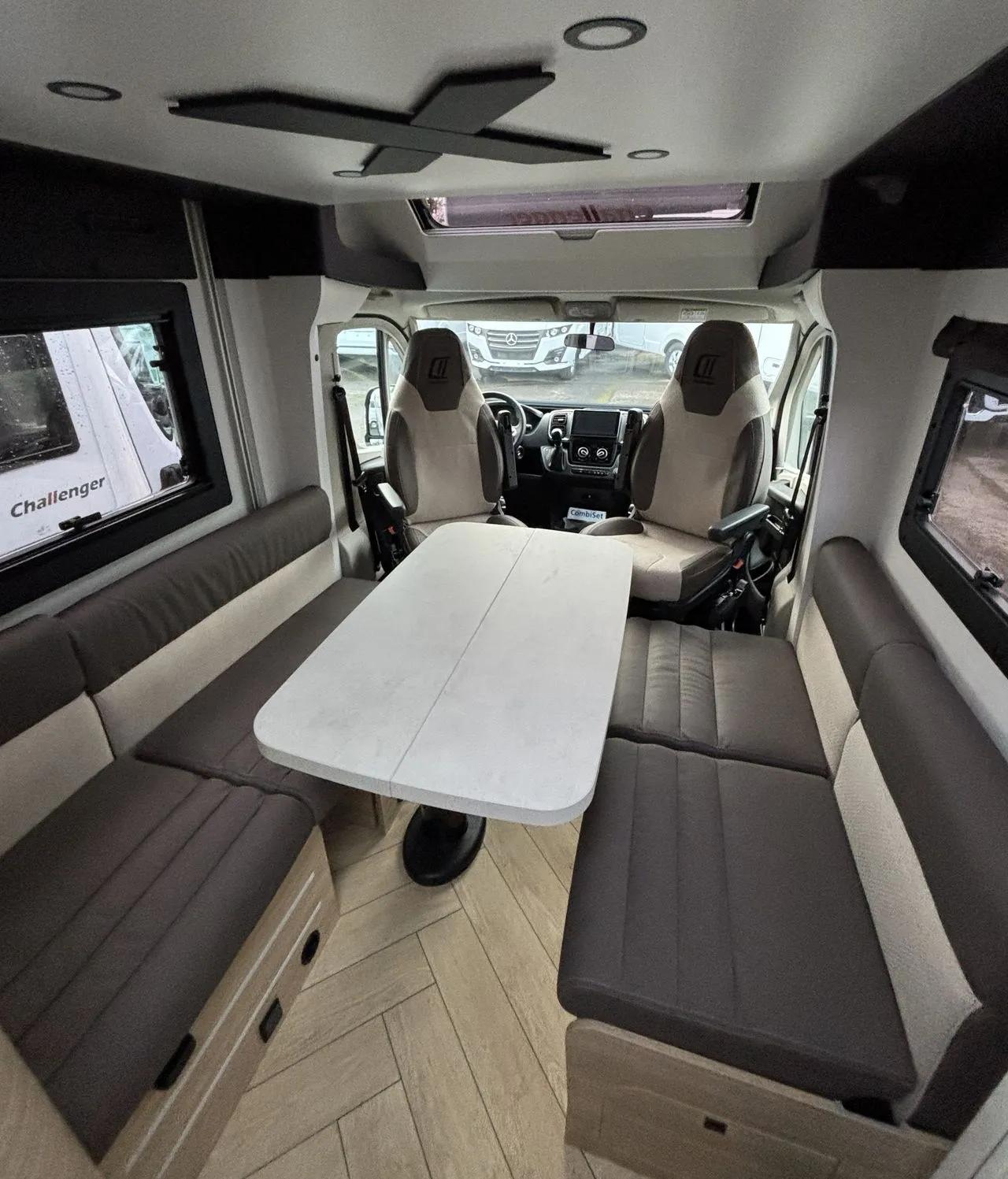 Camping-car - Challenger - X 250 OPEN EDITION - Maxi Salon + taille fourgon - 2026