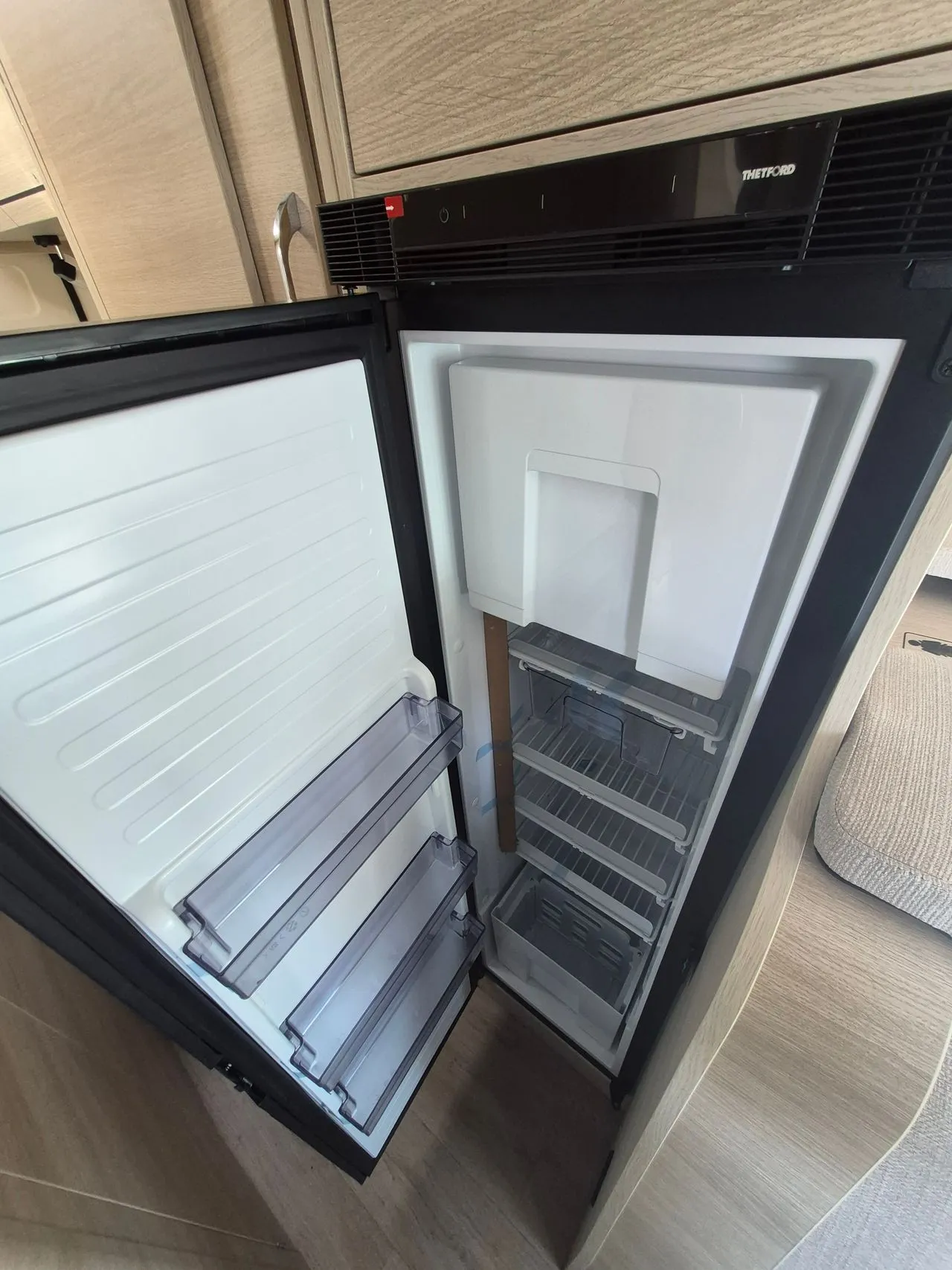 Fourgon aménagé - Rapido - V 65 XL - 2026