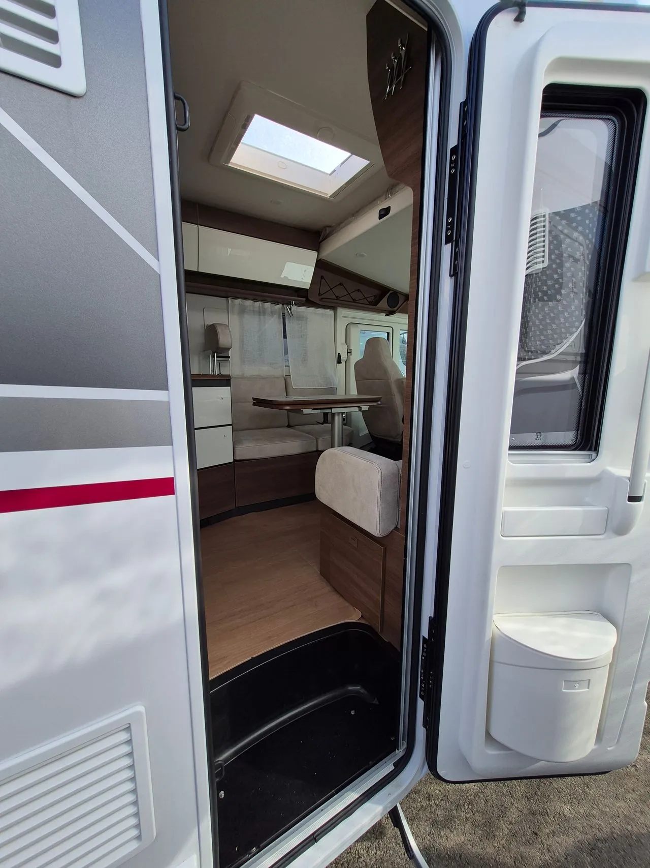 Camping-car - Rapido - 896 F - 2026