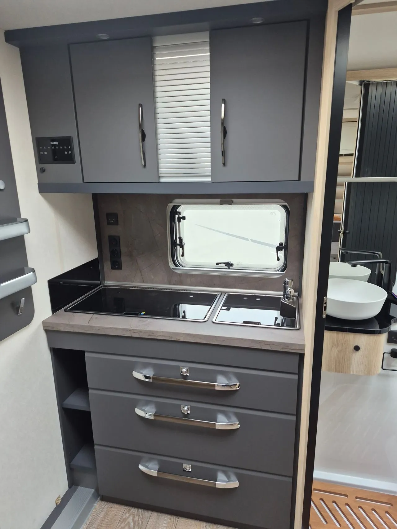 Caravane - Hobby - 460 SFF DE LUXE - 2026