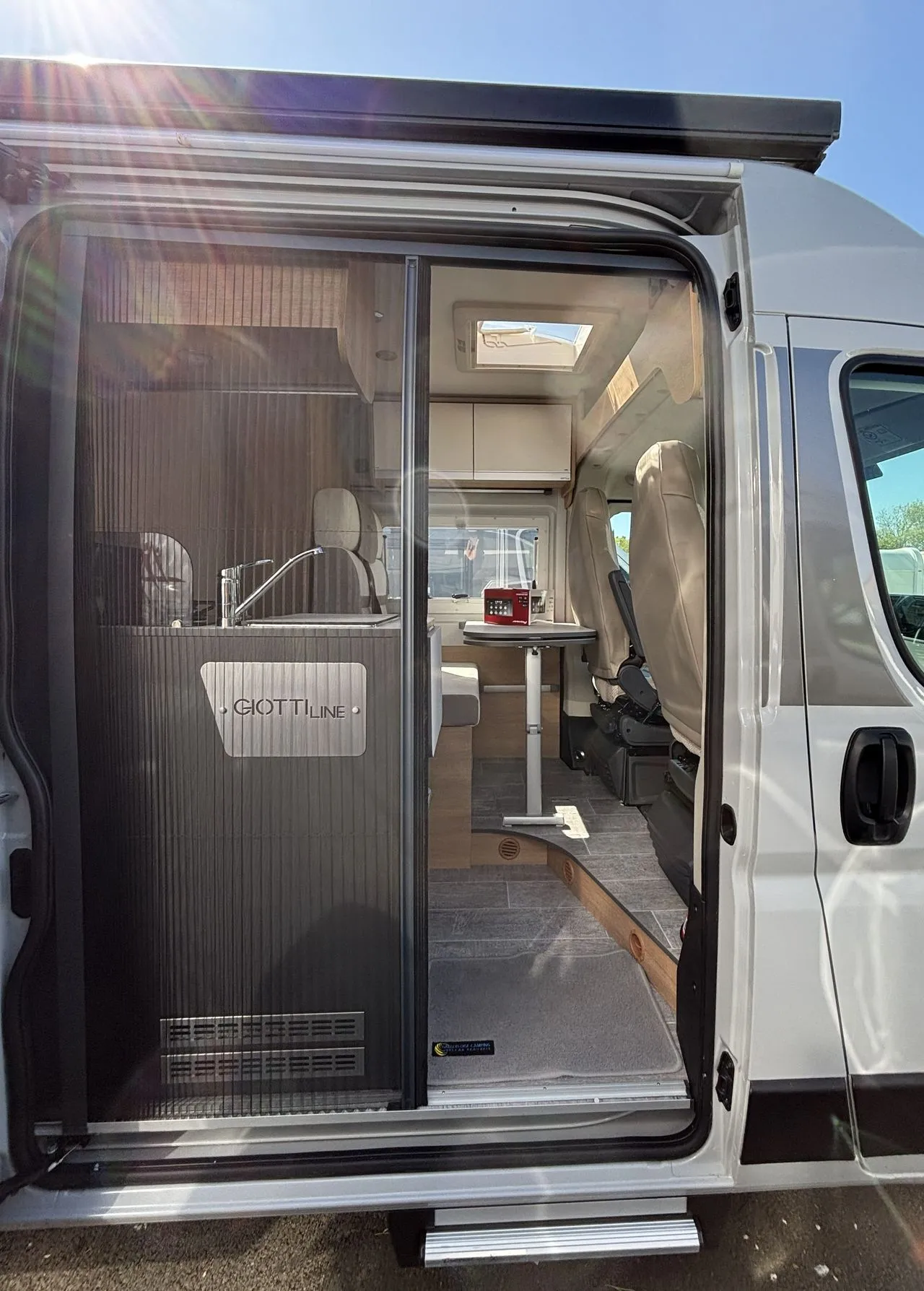 Fourgon aménagé - Giottiline - GIOTTIvan 54 T - le moins cher de sa catégorie !! - 2026