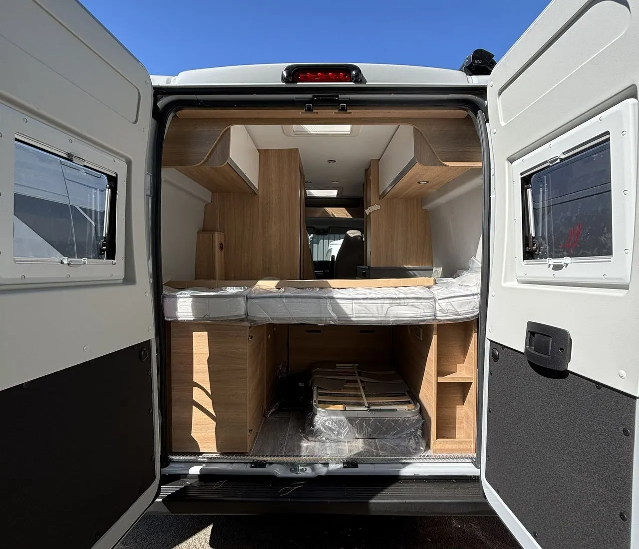 Fourgon aménagé - Giottiline - GIOTTIvan 54 T - le moins cher de sa catégorie !! - 2026