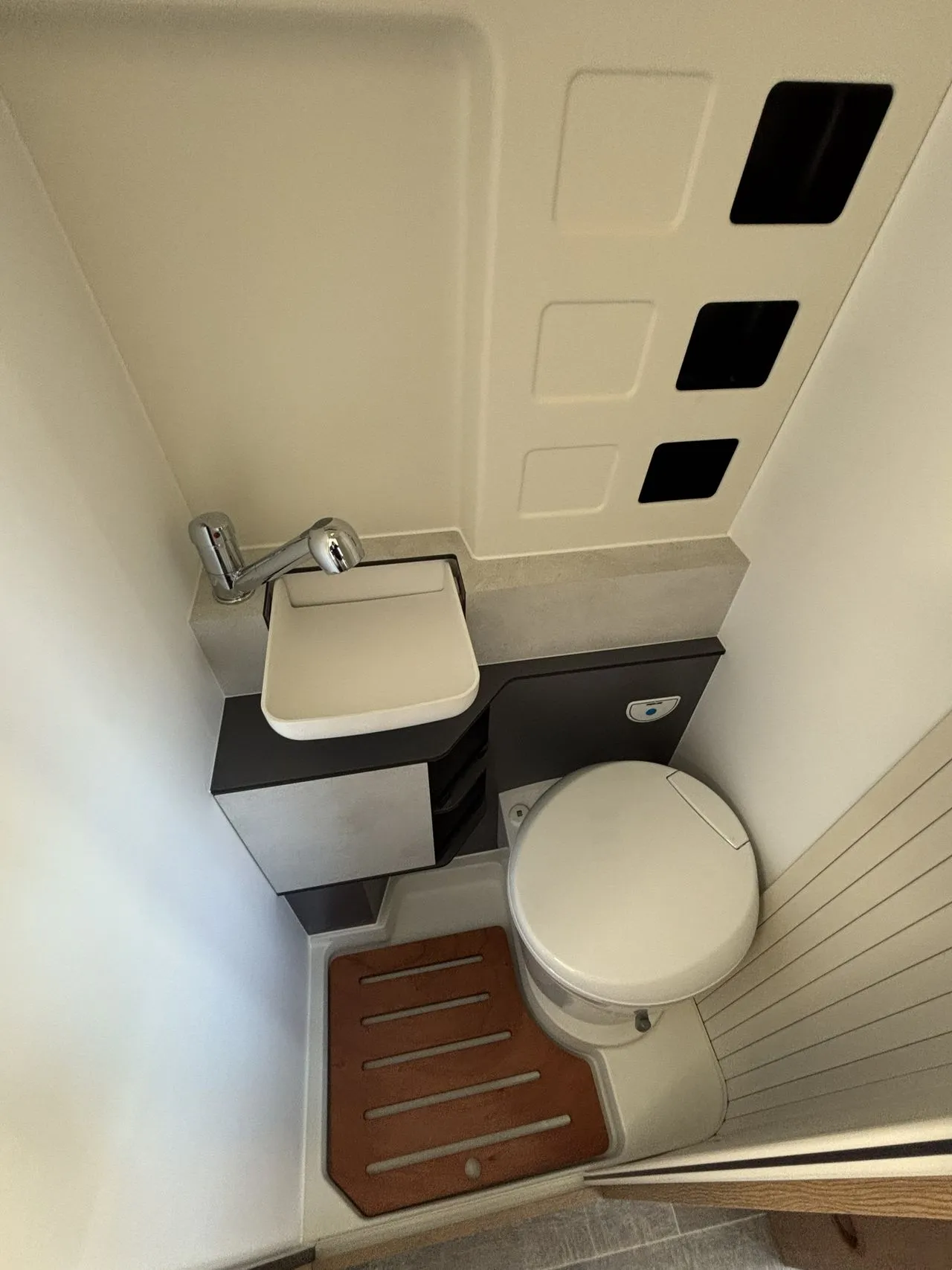 Fourgon aménagé - Giottiline - GIOTTIvan 54 T - le moins cher de sa catégorie !! - 2026