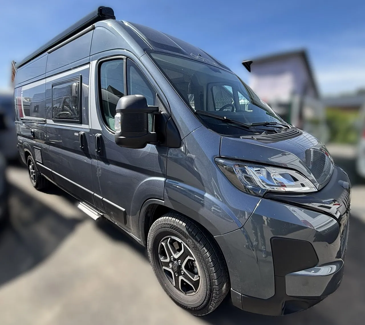 Giottivan 60 B - lits superposés - Boite Auto !