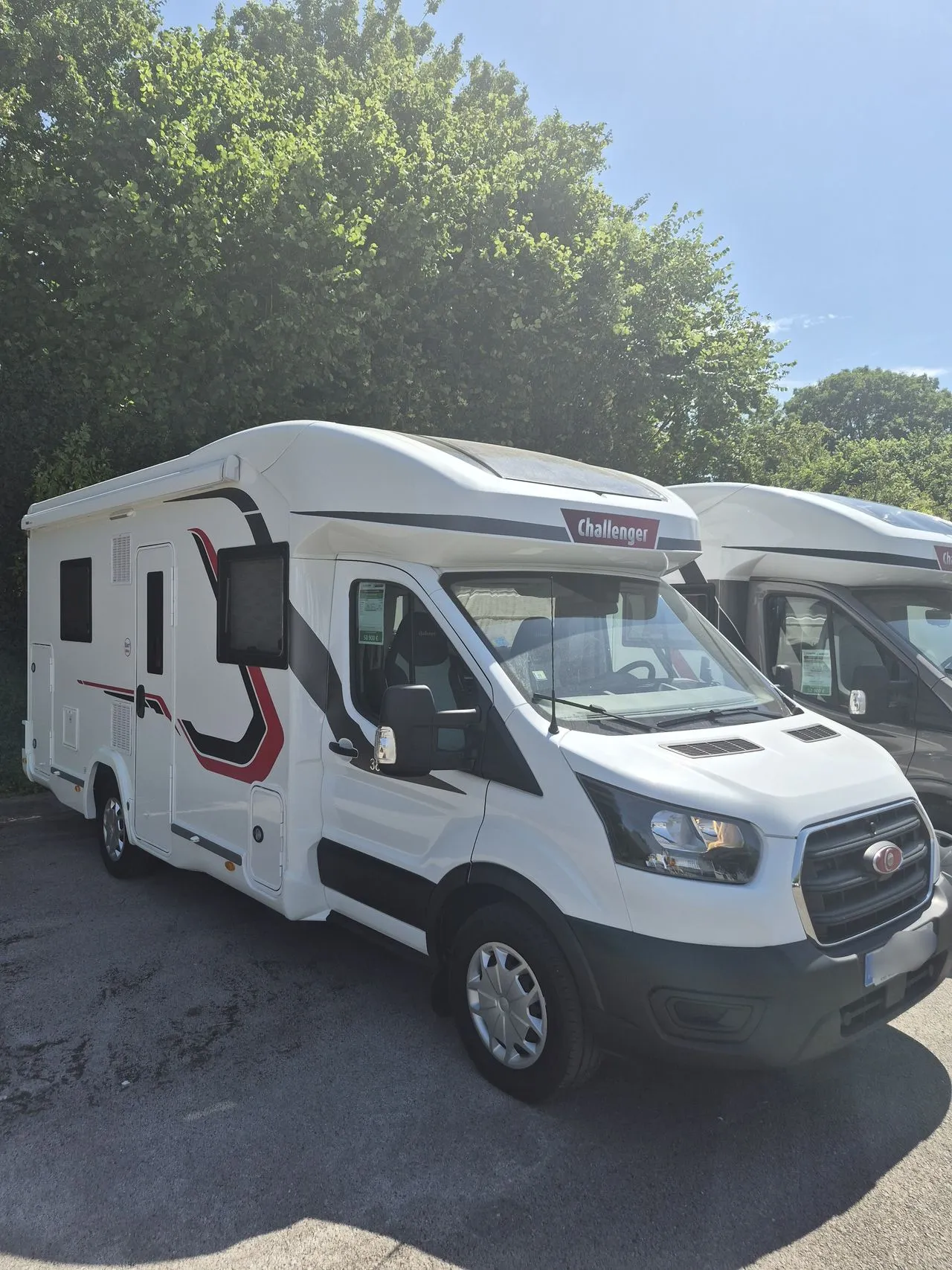 Camping-car occasion – Profilé — Camping-car profilé
