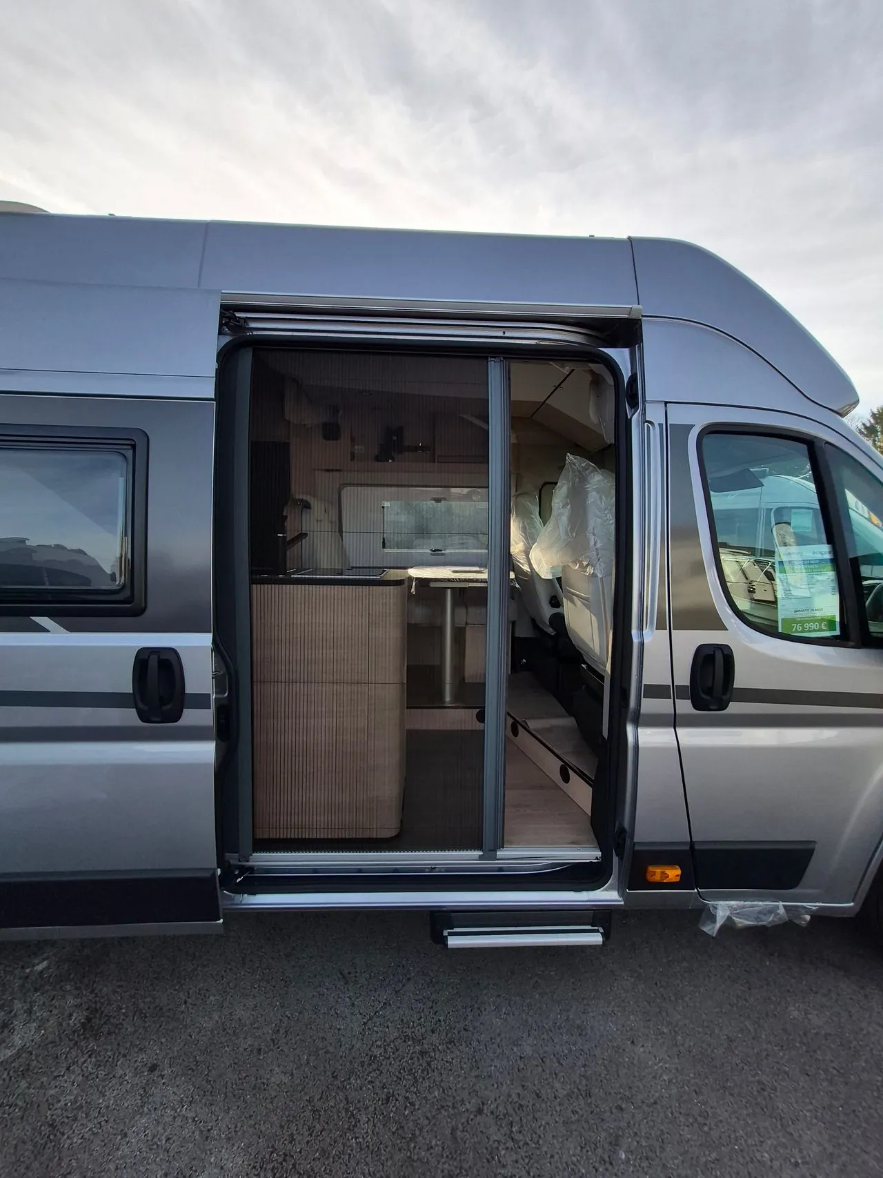 Fourgon aménagé - Rapido - V 65 XL - 2027