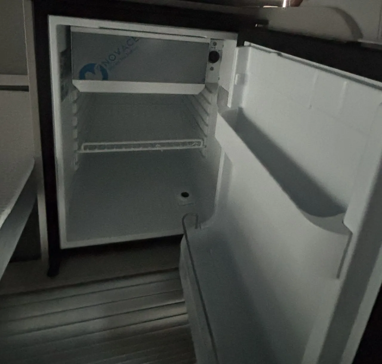 Van aménagé - Westfalia - KIPLING - Lit permanent en bas + toit up = 4 pers - 2027