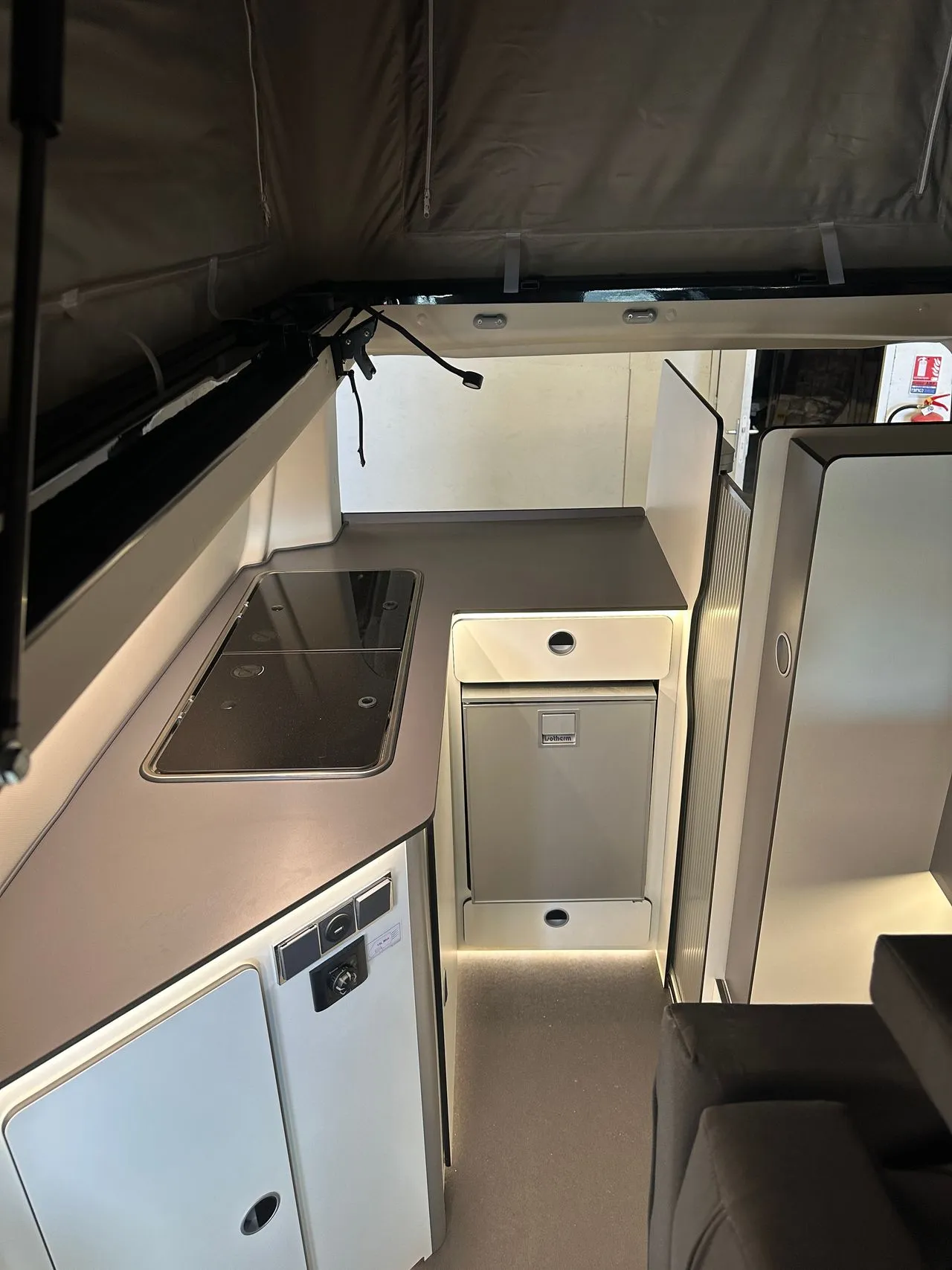 Fourgon aménagé - Font Vendôme - auto camper max - 2024