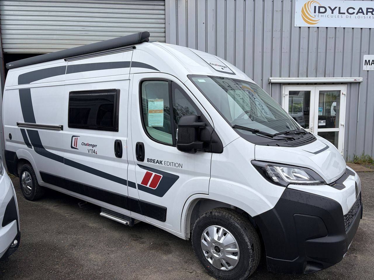 Camping-car CHALLENGER V114